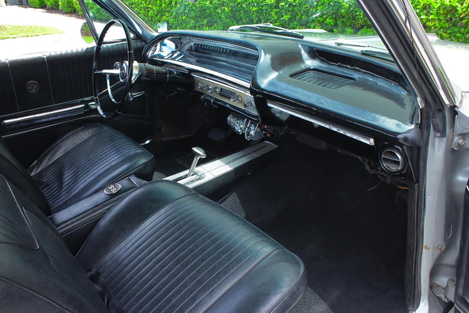 1964 Chevrolet Impala SS 11
