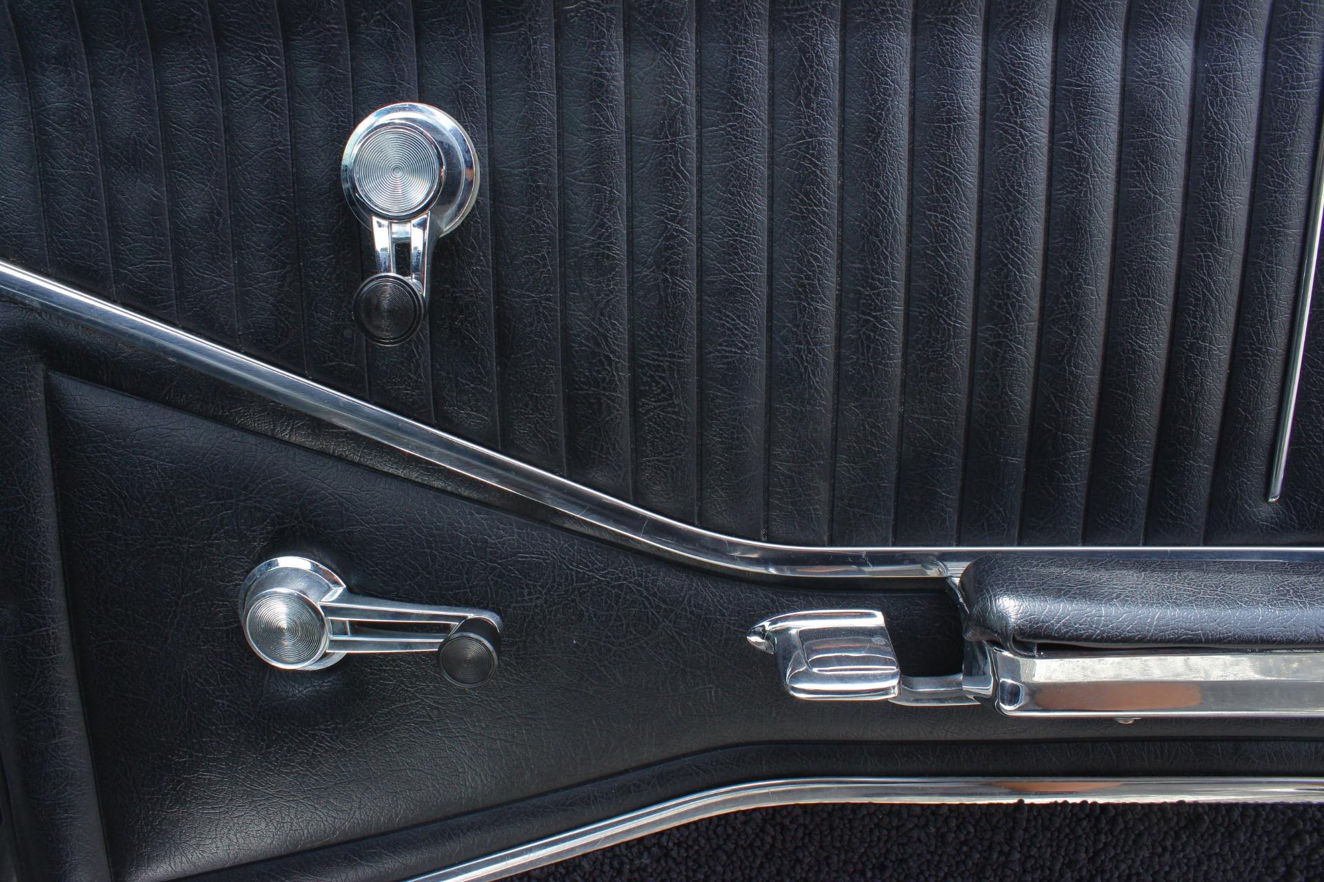 1964 Chevrolet Impala SS 68