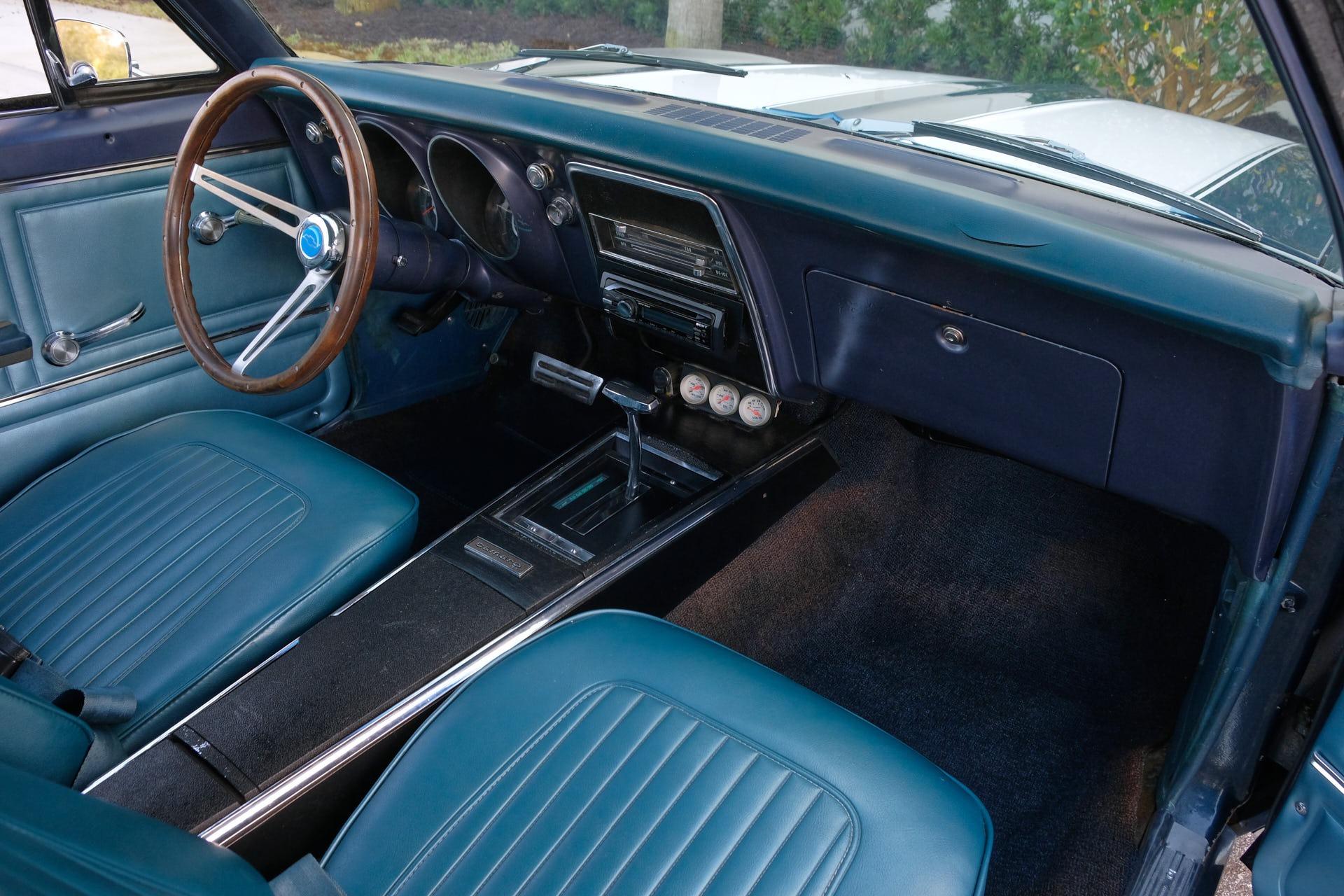 1967 Chevrolet Camaro 14