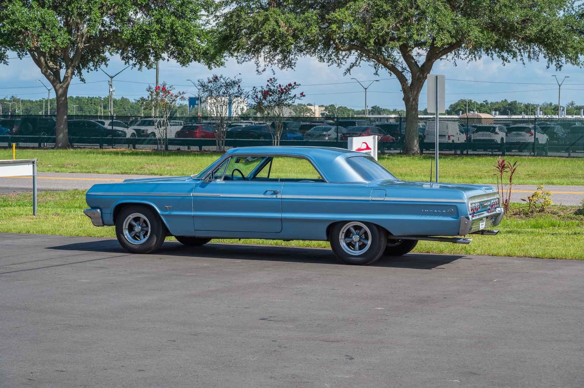 1964 Chevrolet Impala SS 18