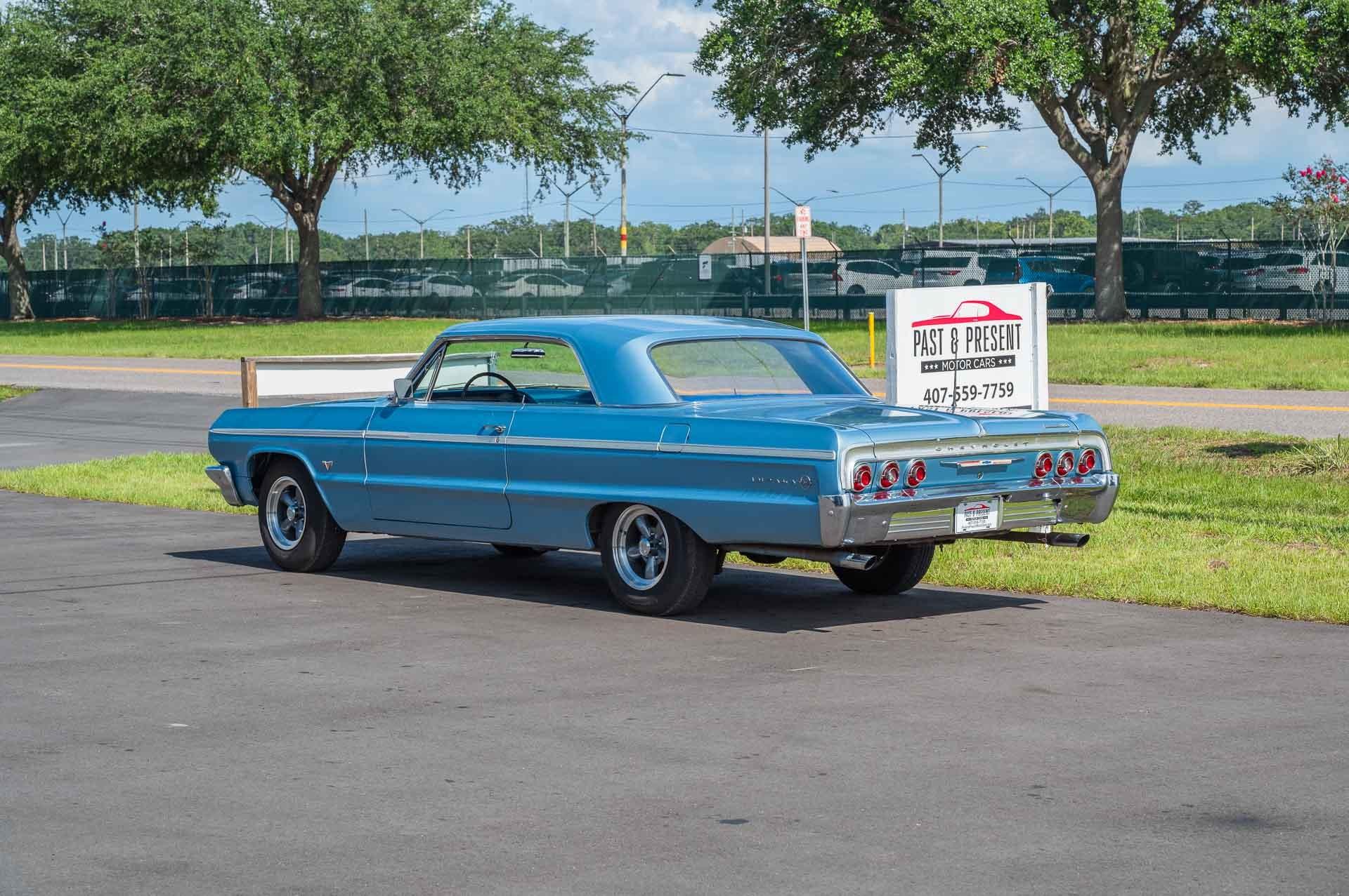 1964 Chevrolet Impala SS 3