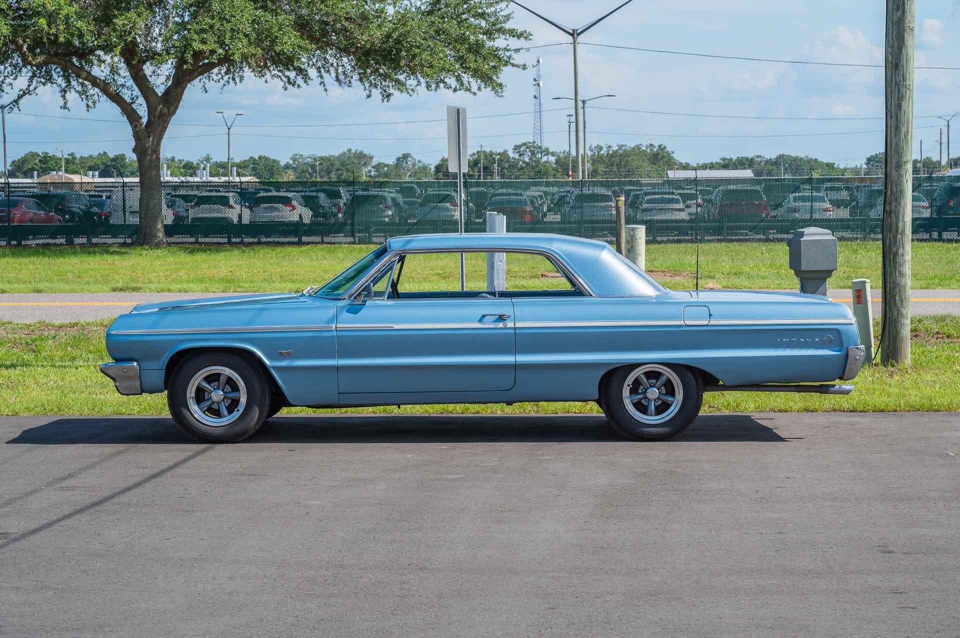 1964 Chevrolet Impala SS 2