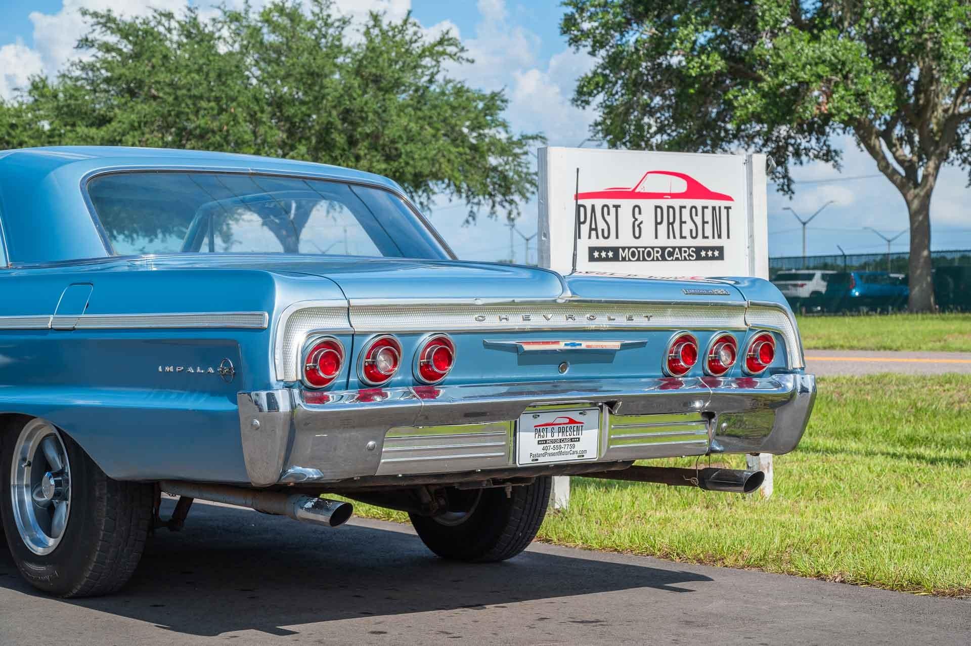 1964 Chevrolet Impala SS 21