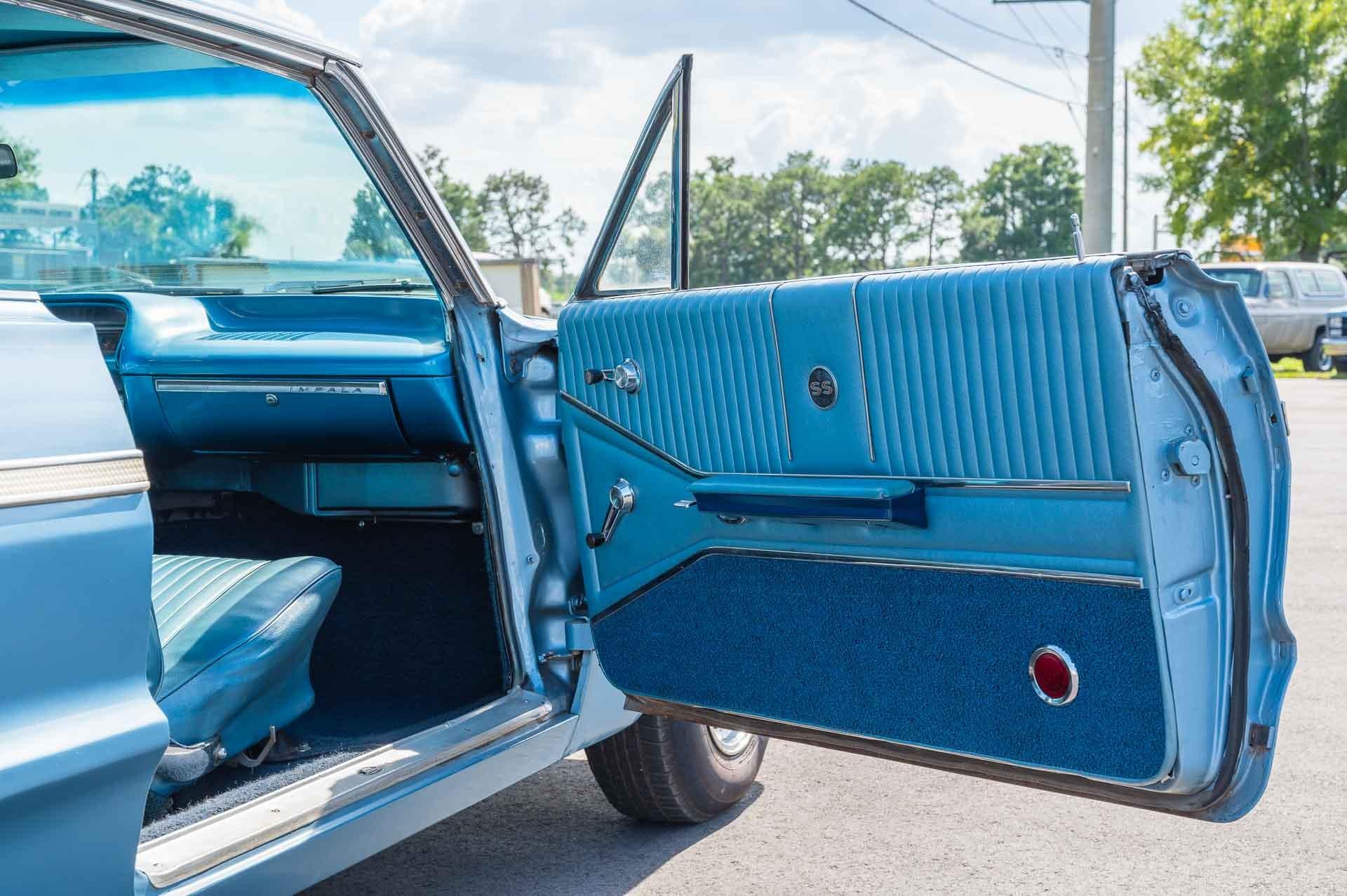 1964 Chevrolet Impala SS 52