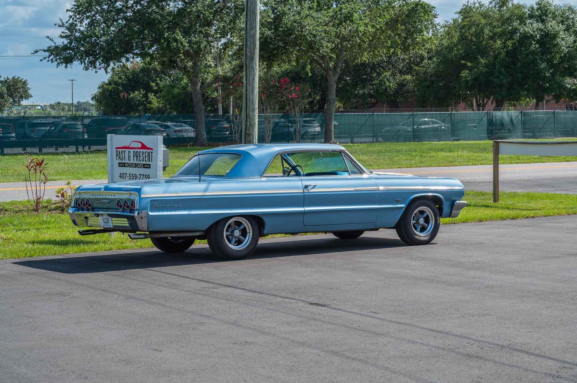 1964 Chevrolet Impala SS 31