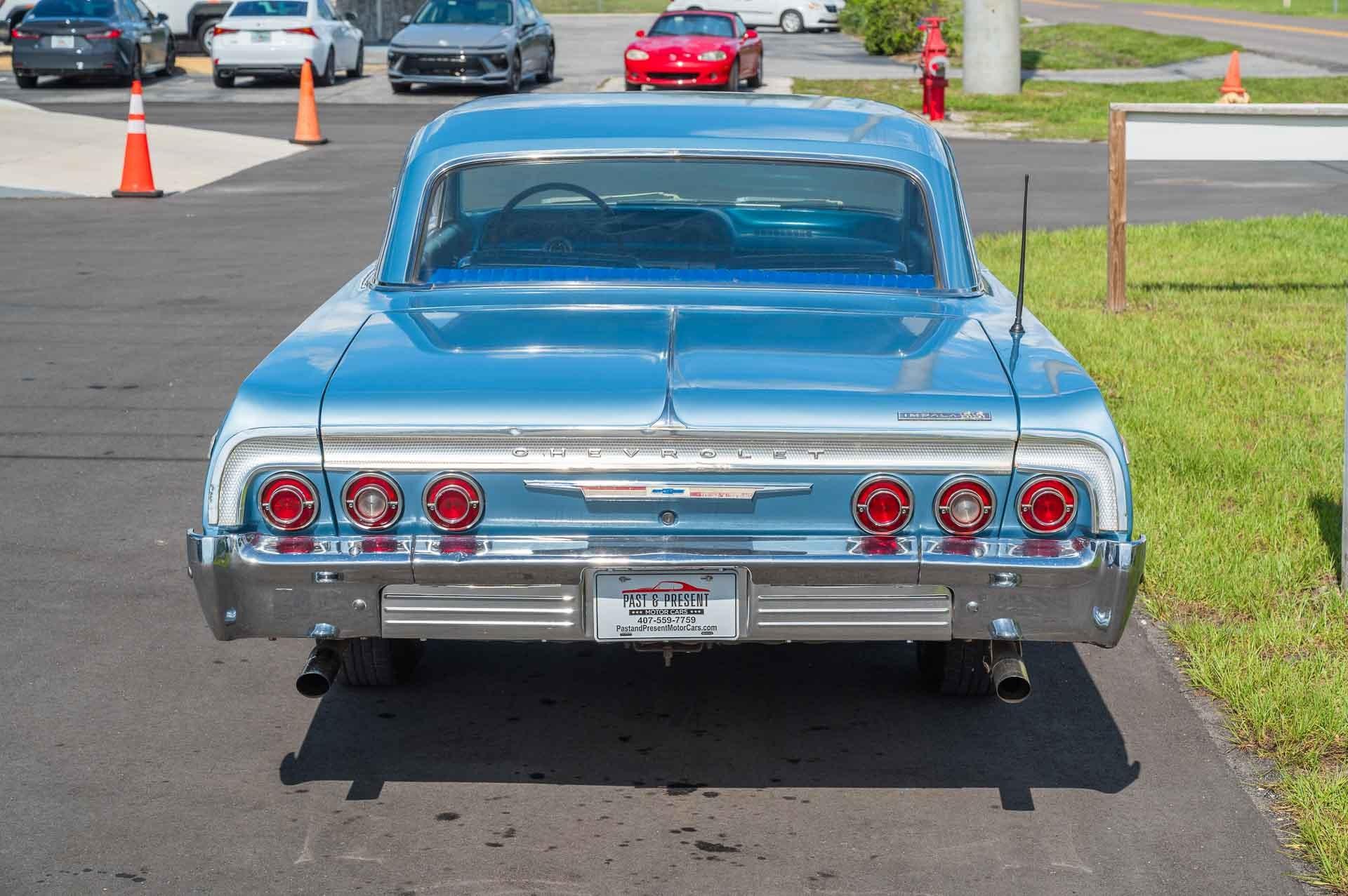 1964 Chevrolet Impala SS 4