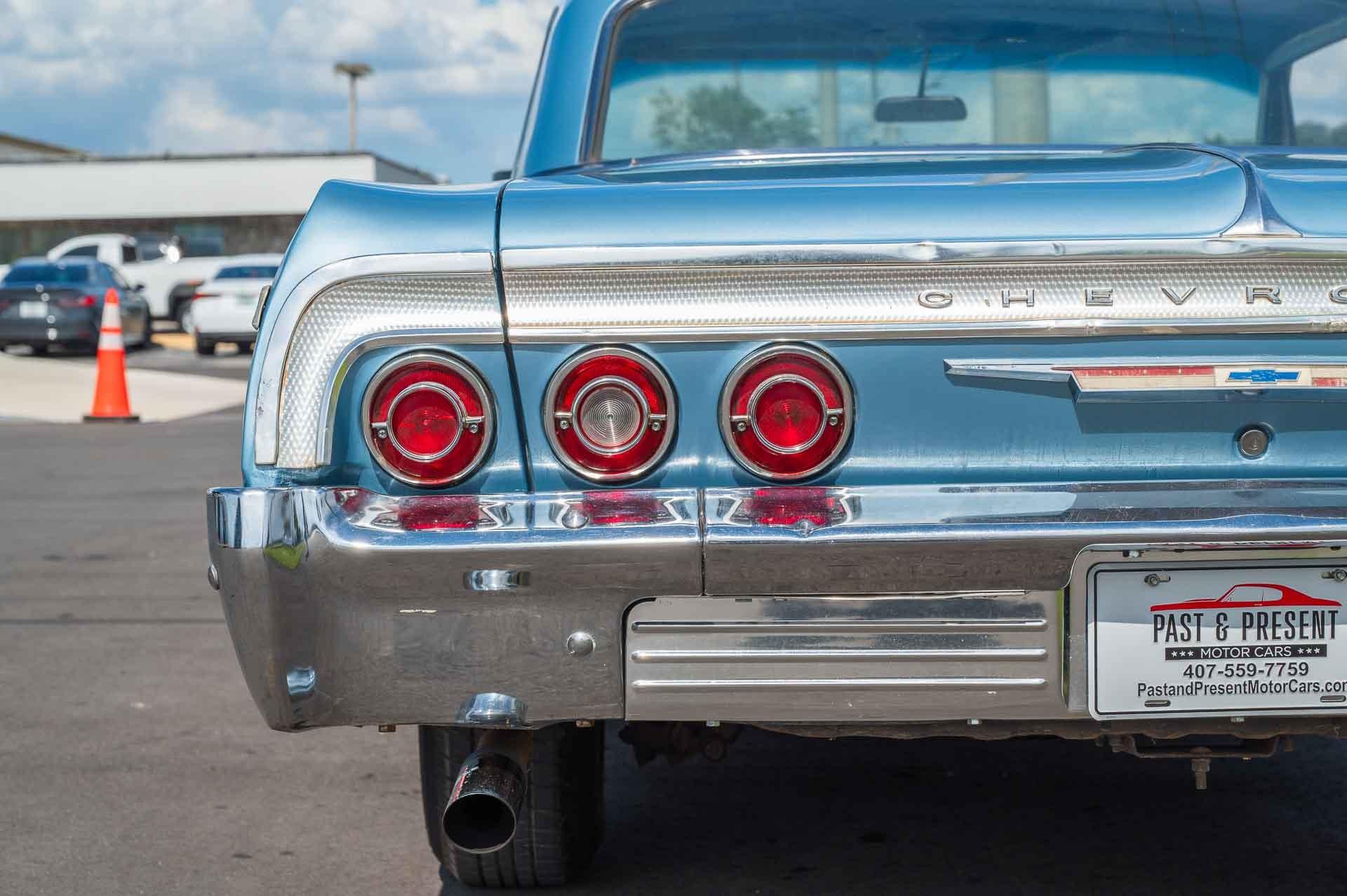 1964 Chevrolet Impala SS 29