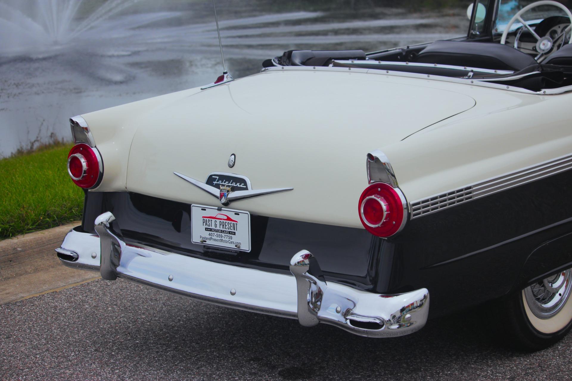 1956 Ford Fairlane 113