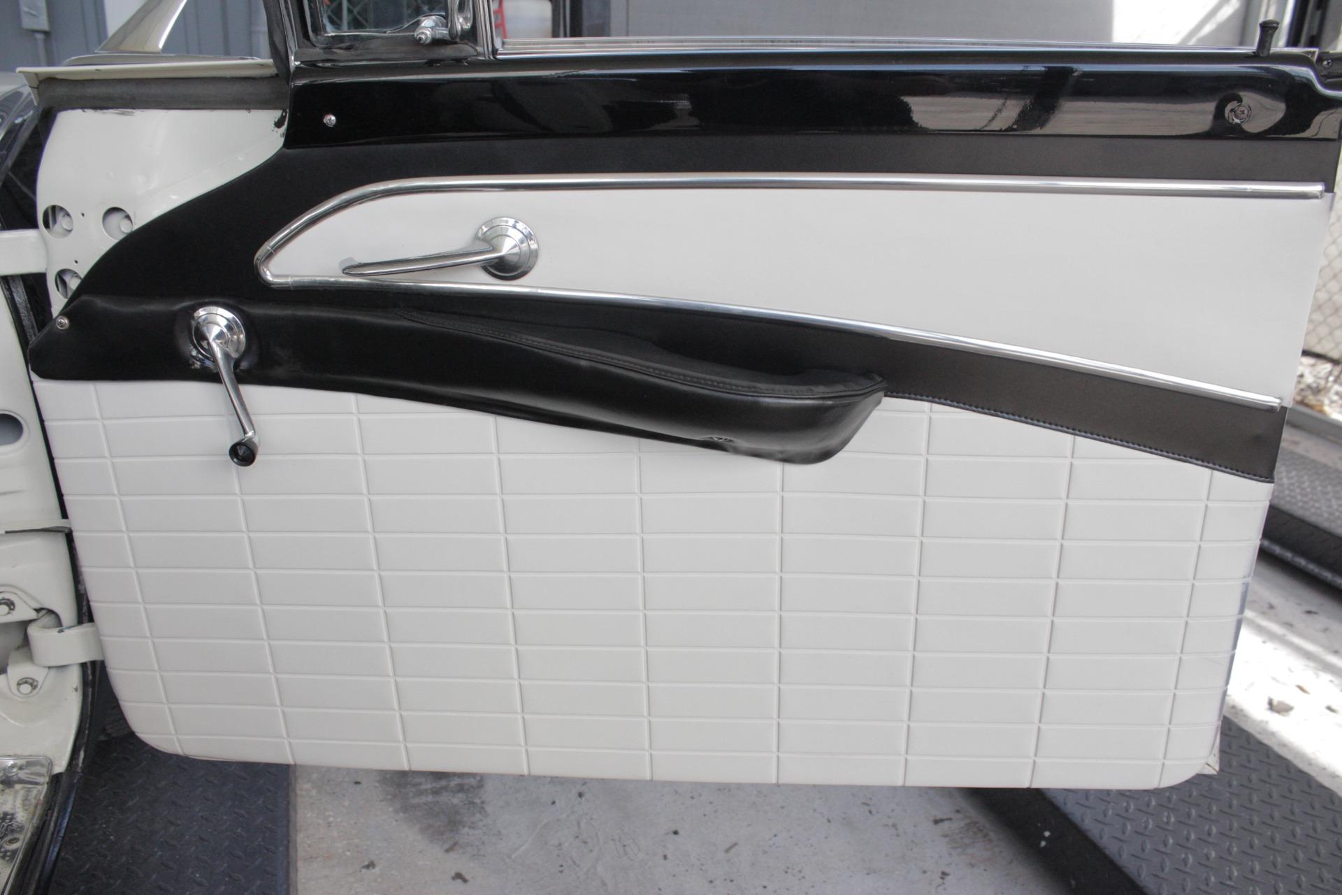 1956 Ford Fairlane 16