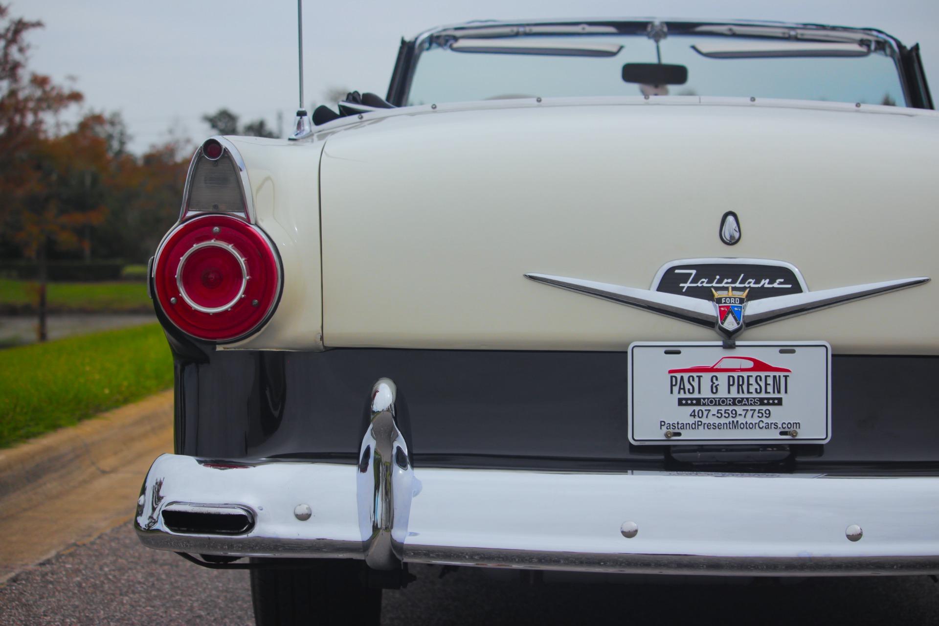 1956 Ford Fairlane 111