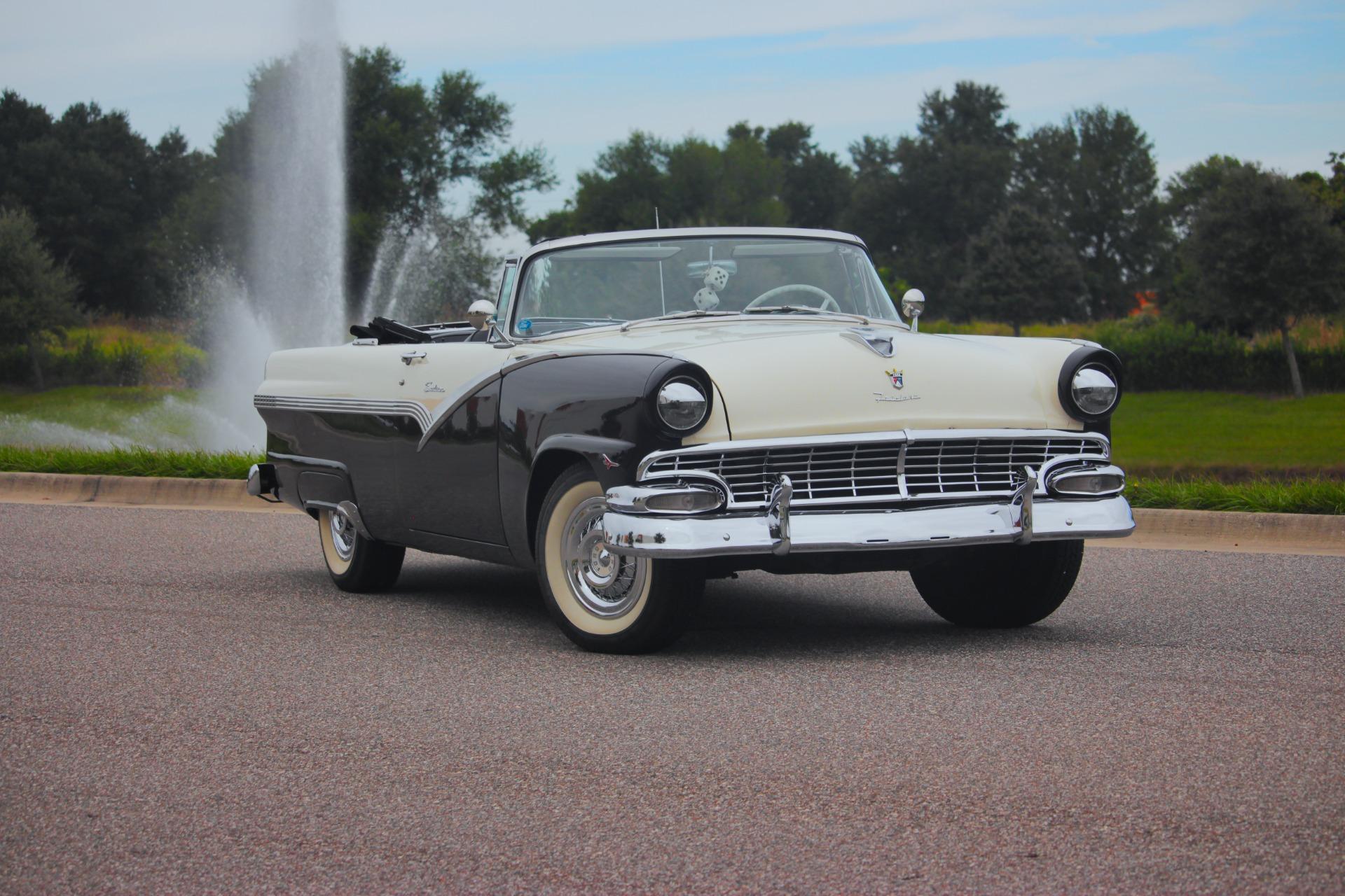 1956 Ford Fairlane 120