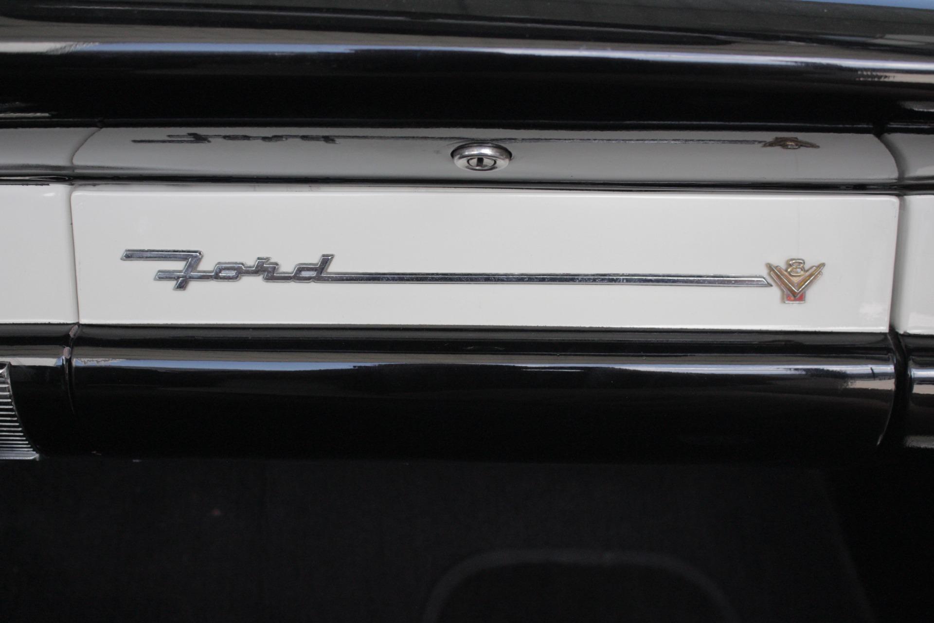 1956 Ford Fairlane 22