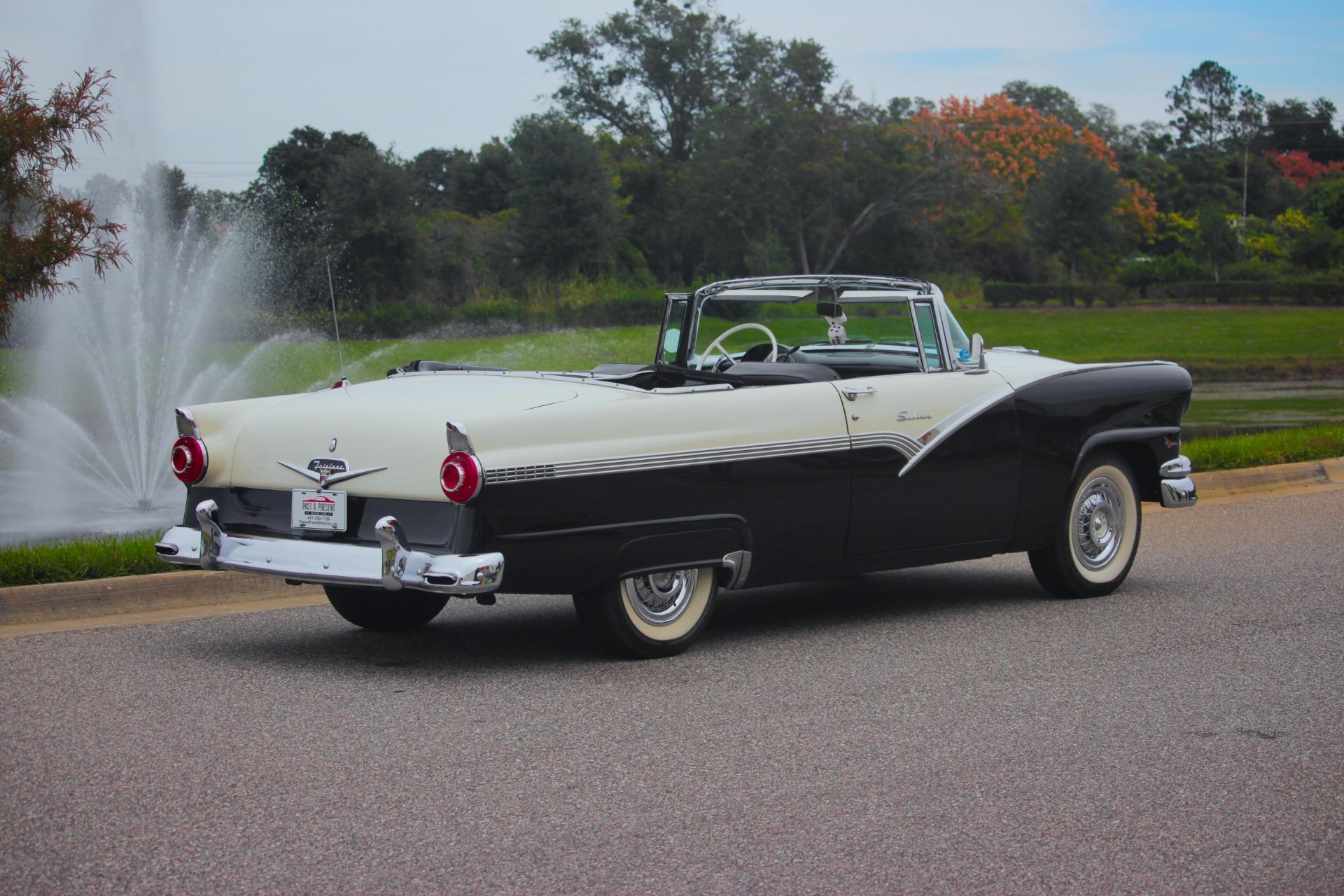 1956 Ford Fairlane 5