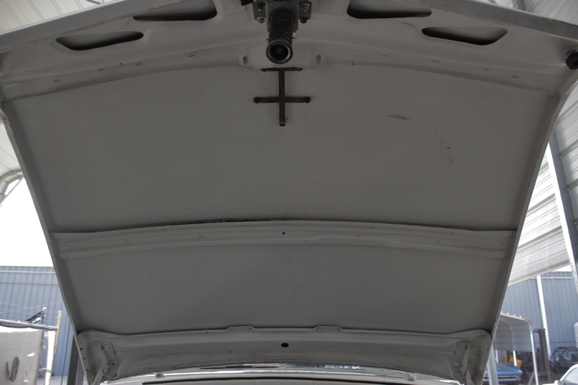 1956 Ford Fairlane 52