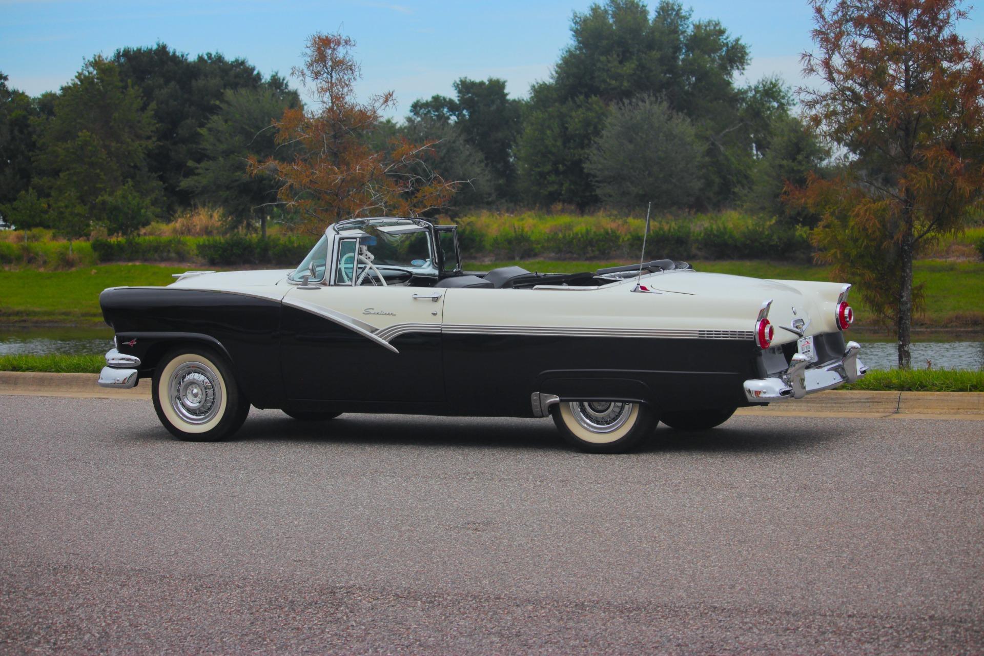 1956 Ford Fairlane 78