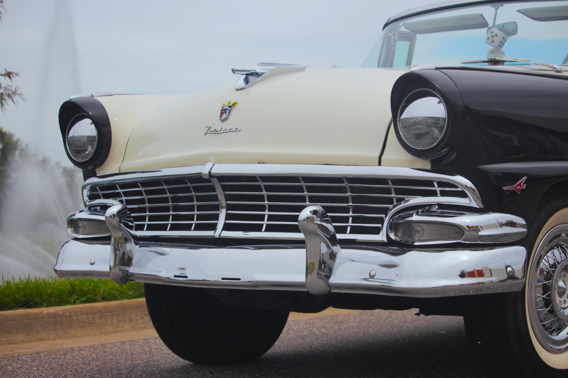 1956 Ford Fairlane 86