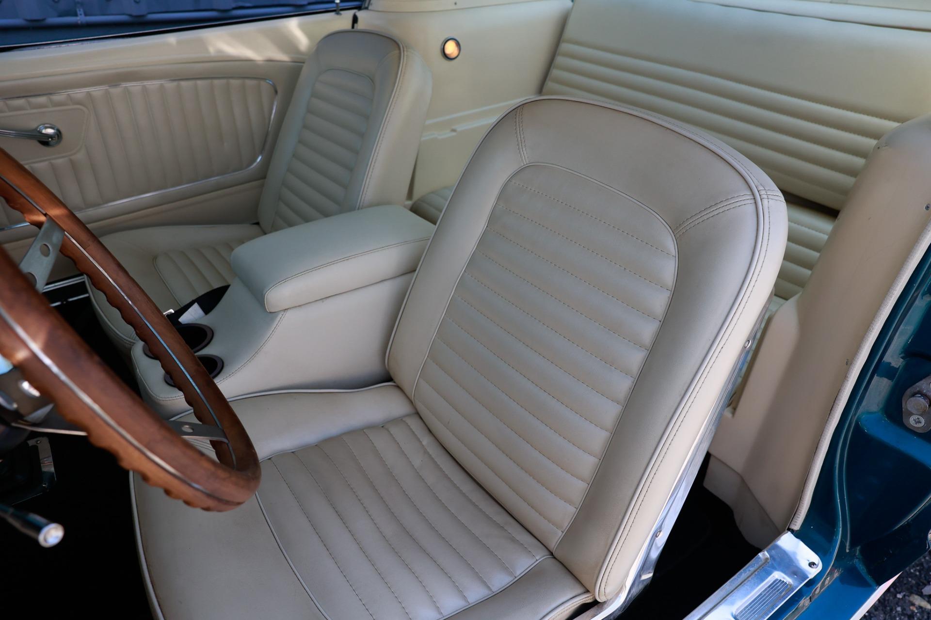 1965 Ford Mustang 61