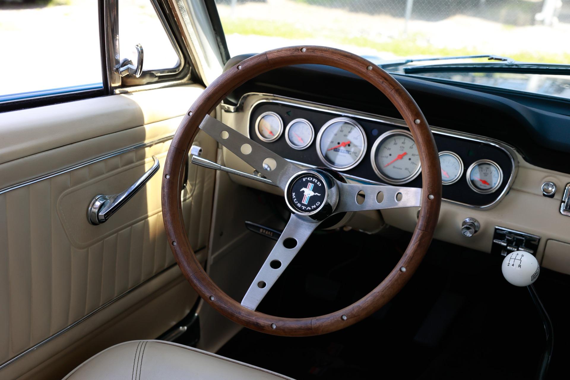 1965 Ford Mustang 28
