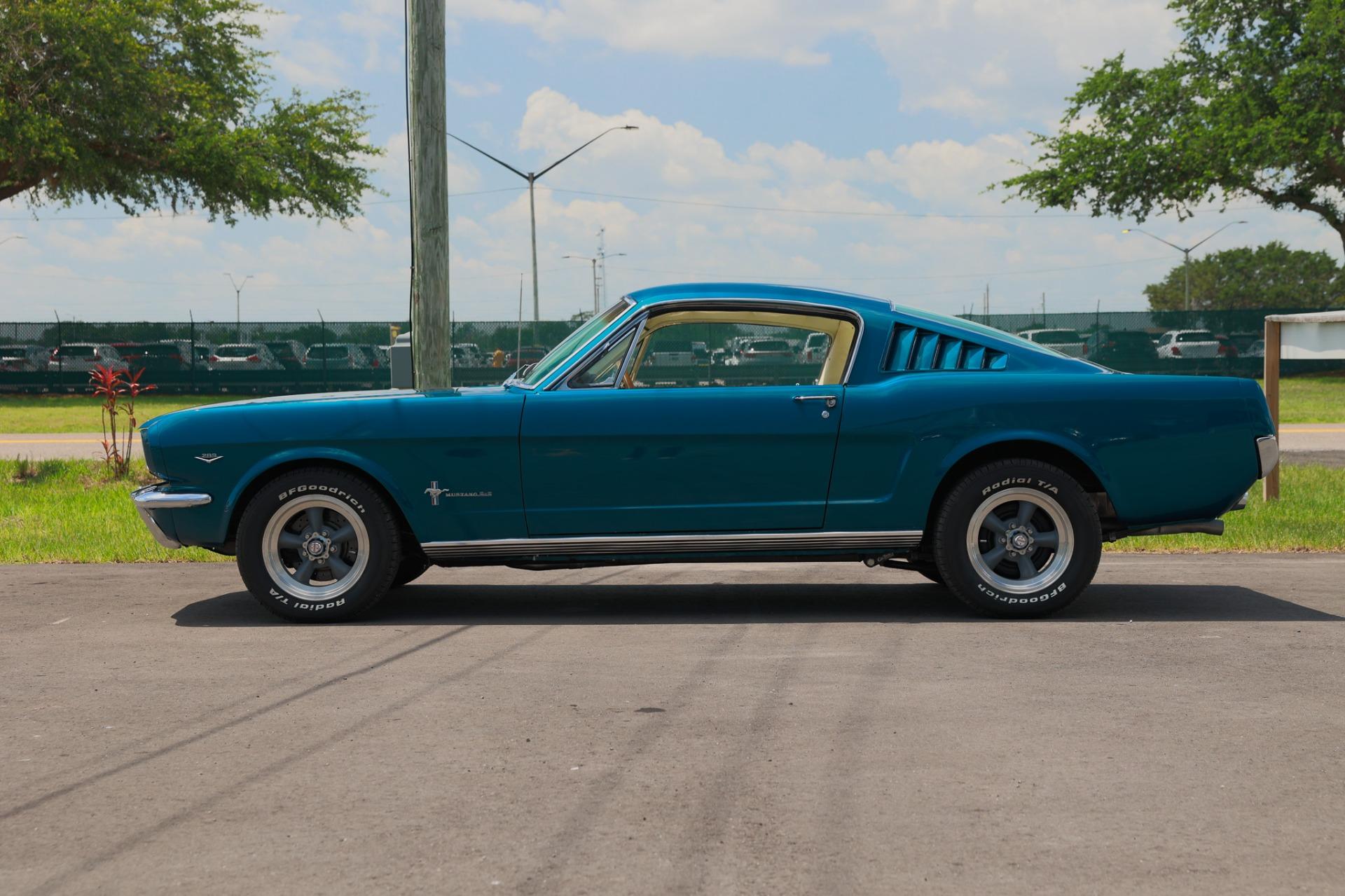 1965 Ford Mustang 79