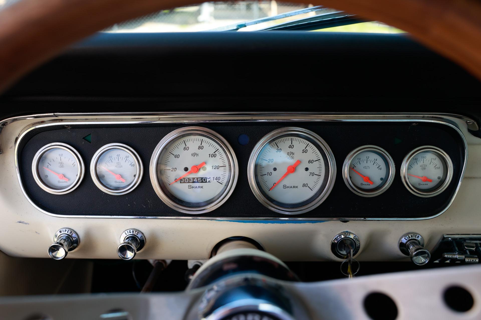 1965 Ford Mustang 17