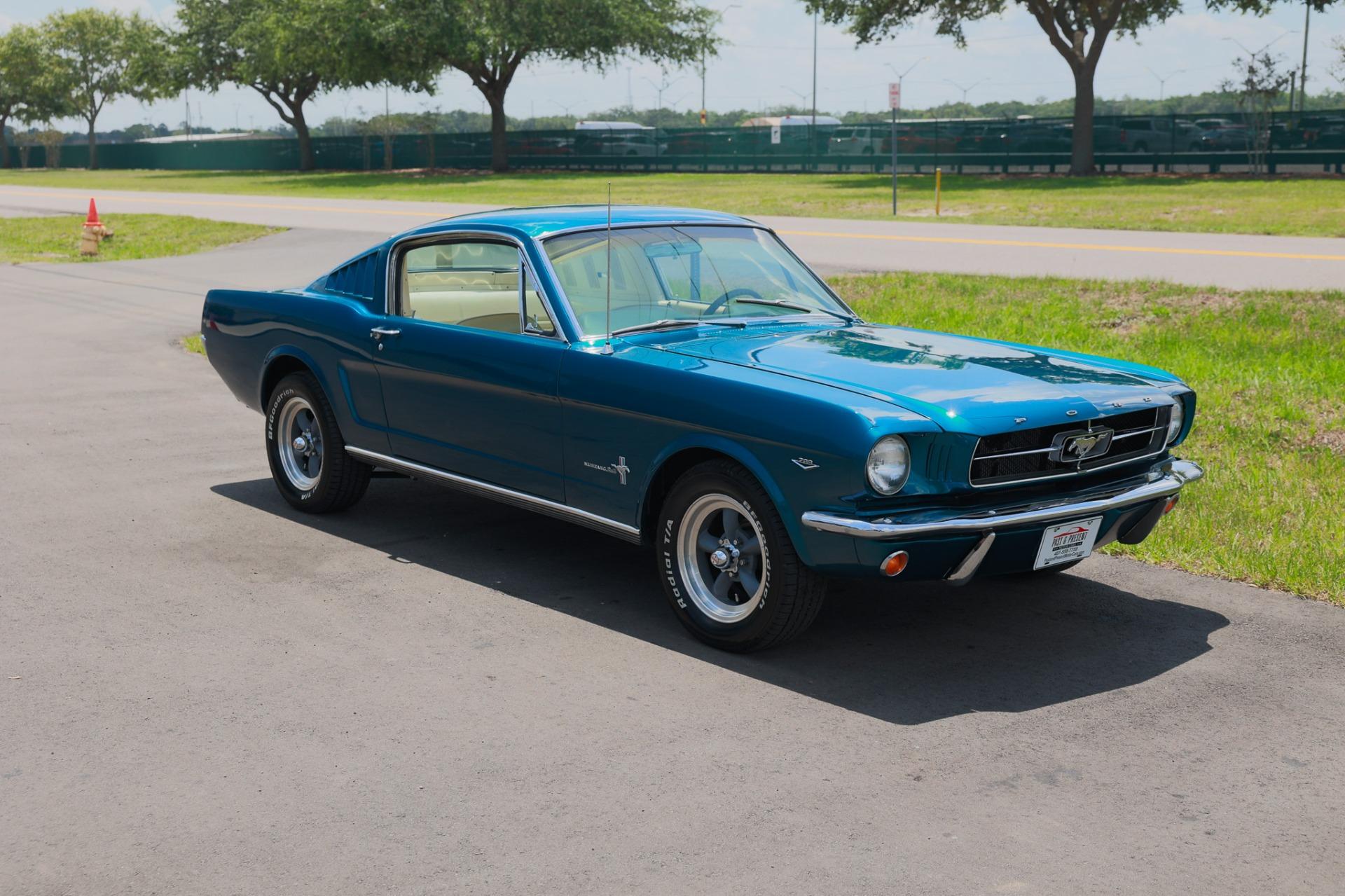 1965 Ford Mustang 7