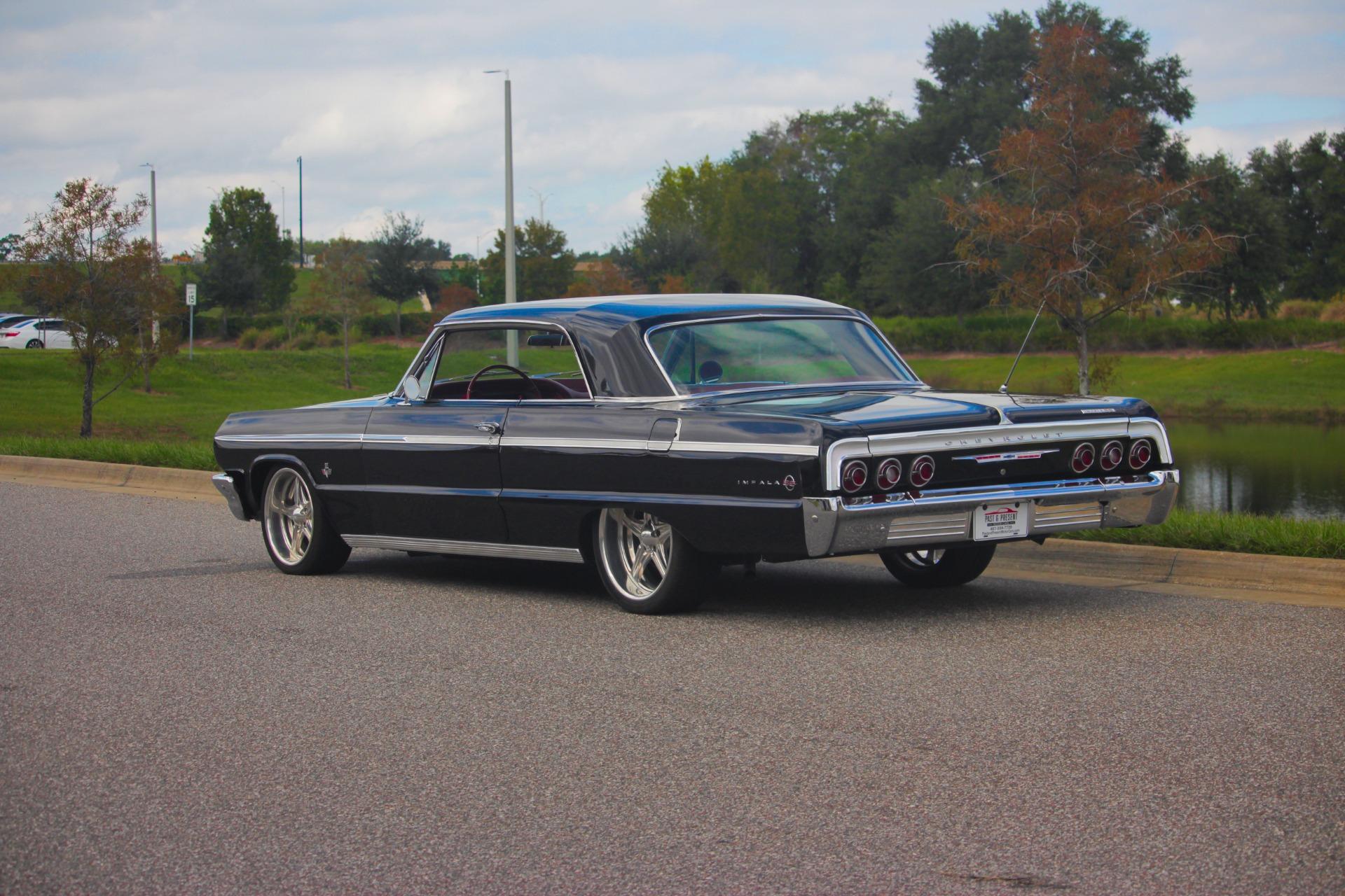 1964 Chevrolet Impala SS 3