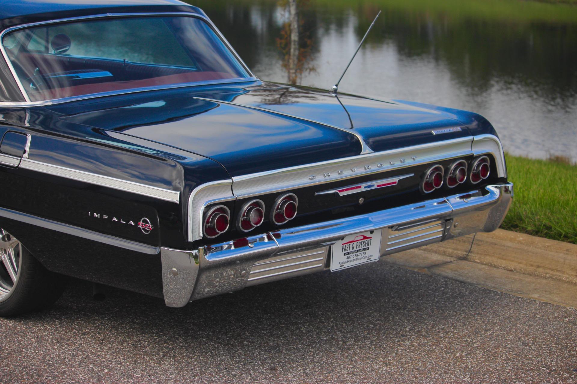 1964 Chevrolet Impala SS 30