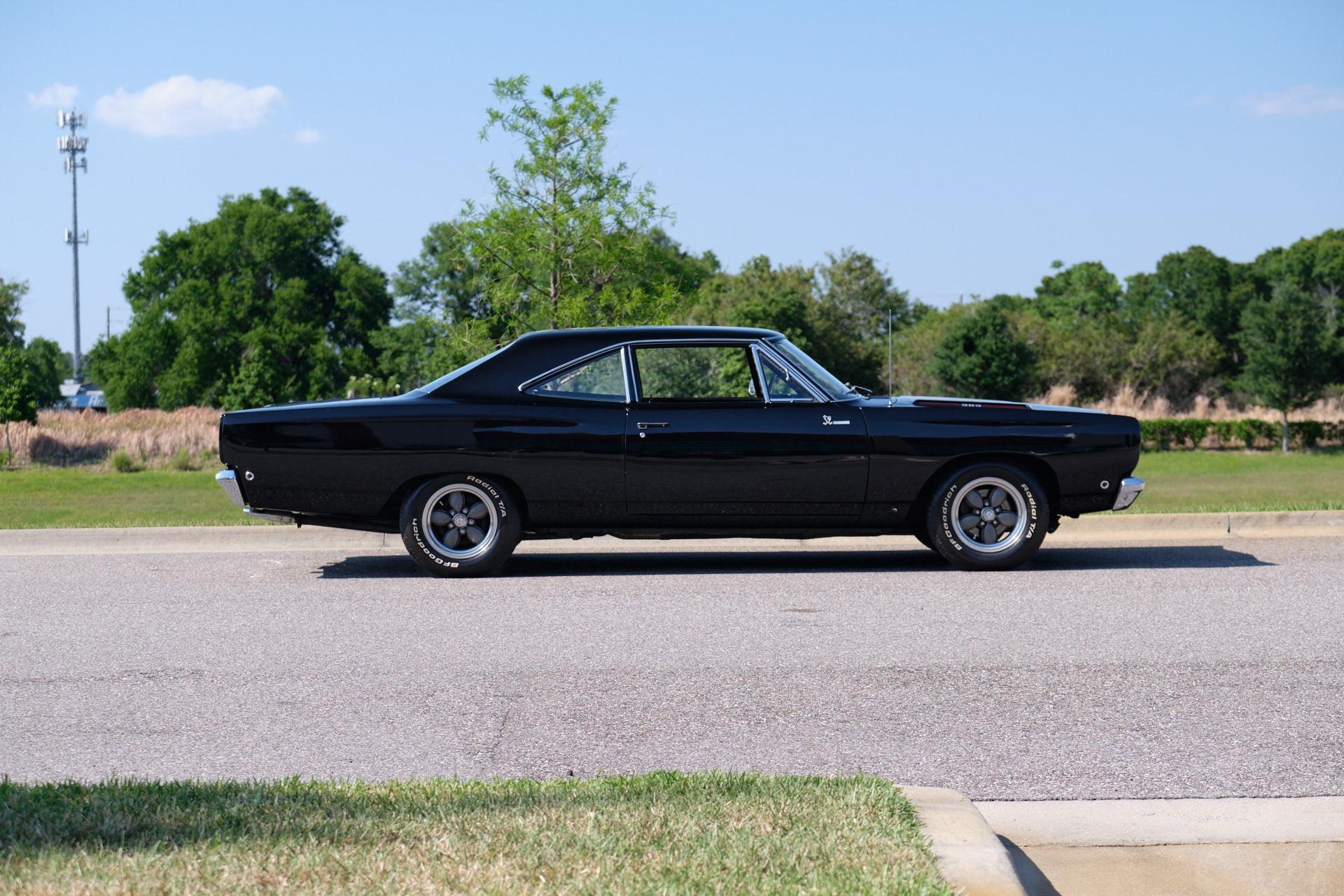 1968 Plymouth Road Runner 6