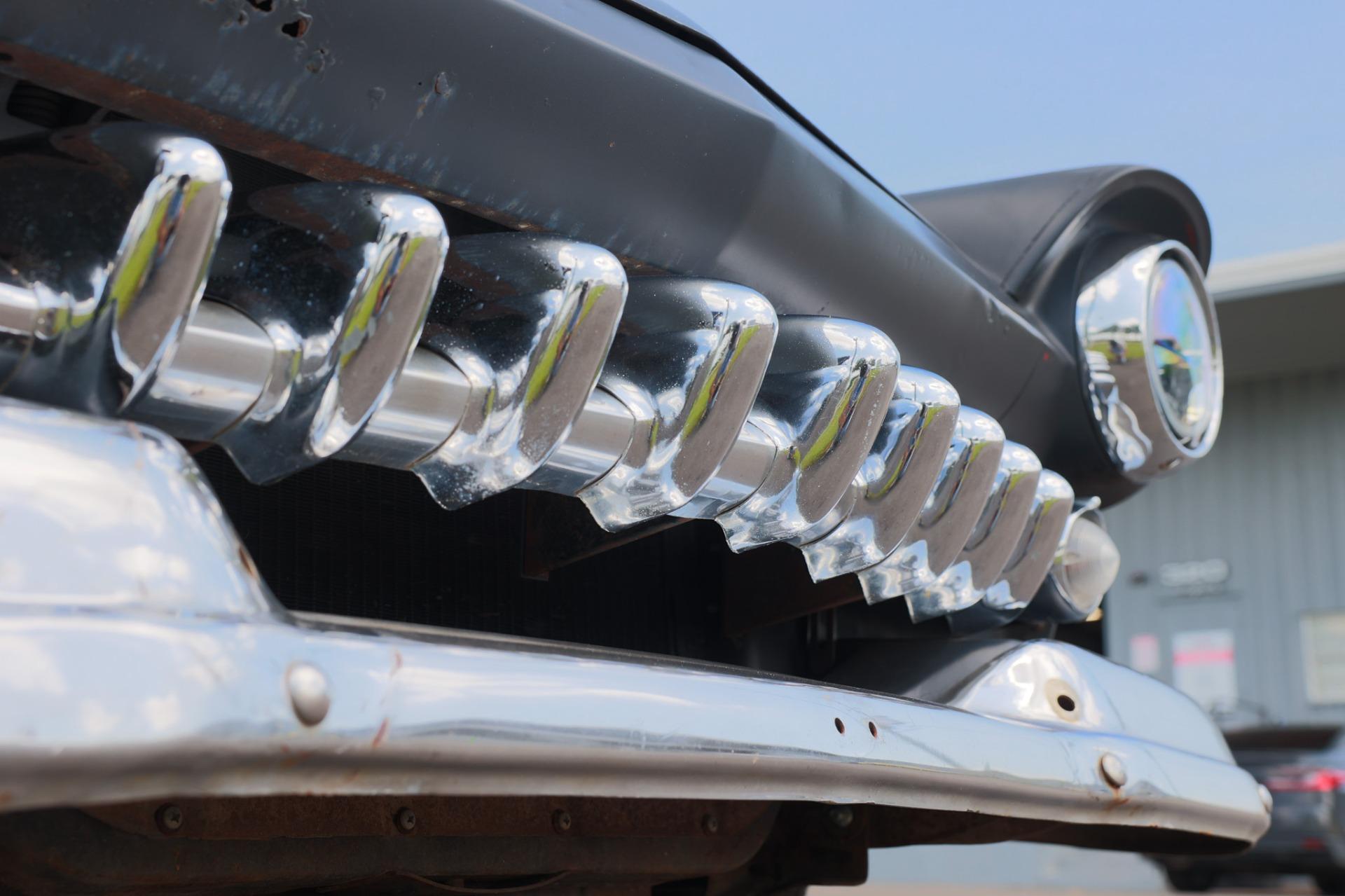 1957 Ford Fairlane 80