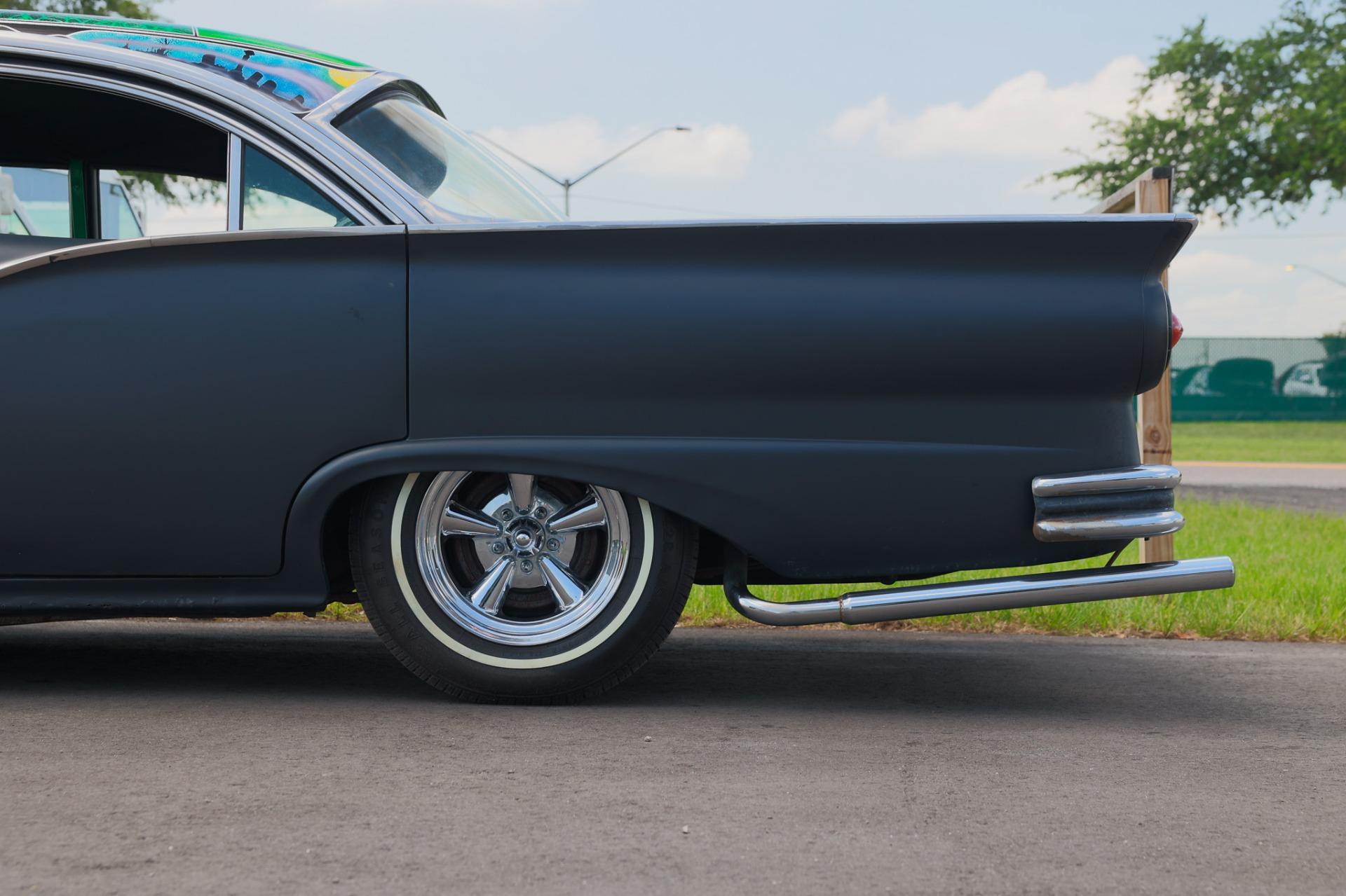 1957 Ford Fairlane 76