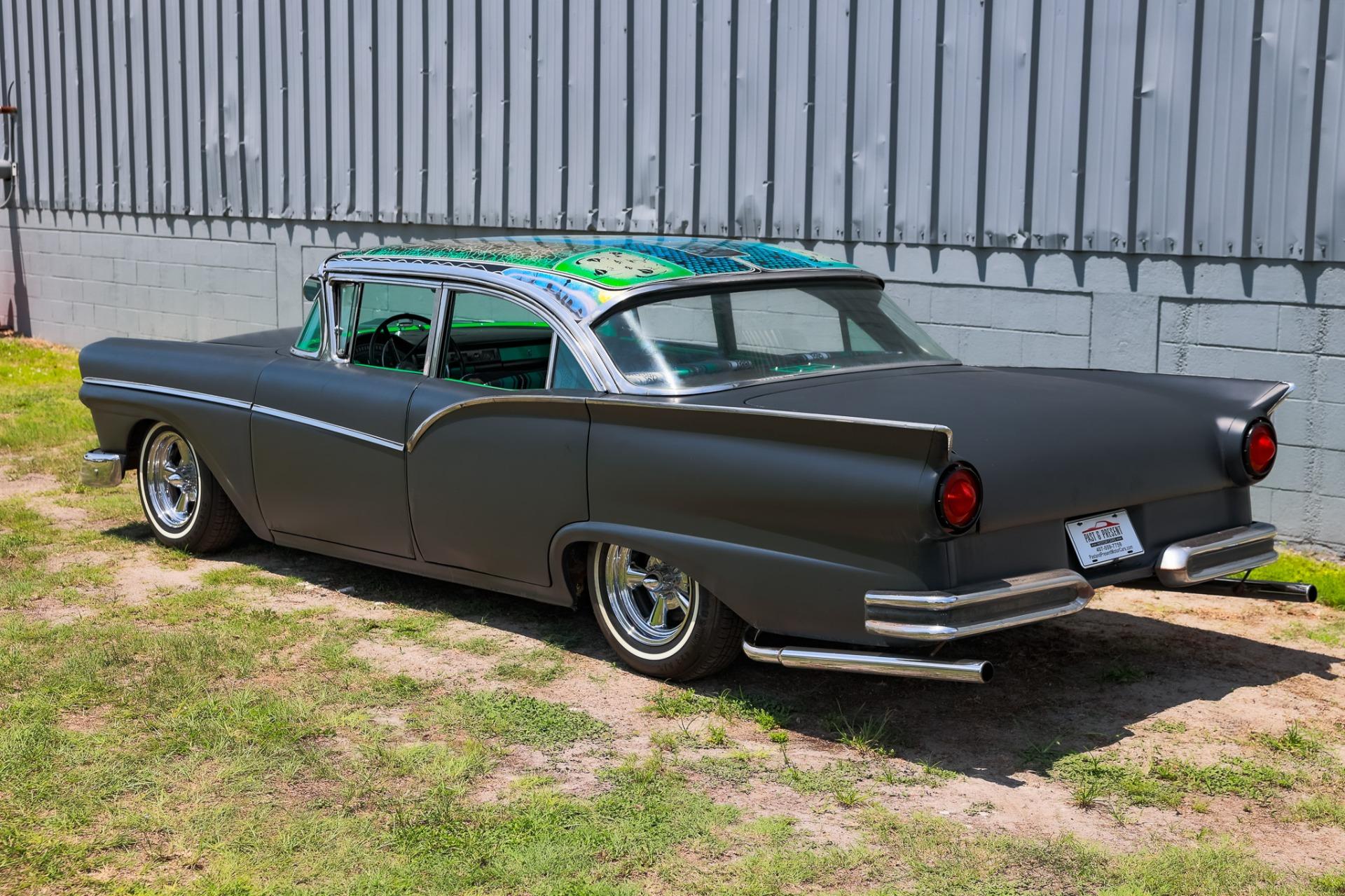 1957 Ford Fairlane 3