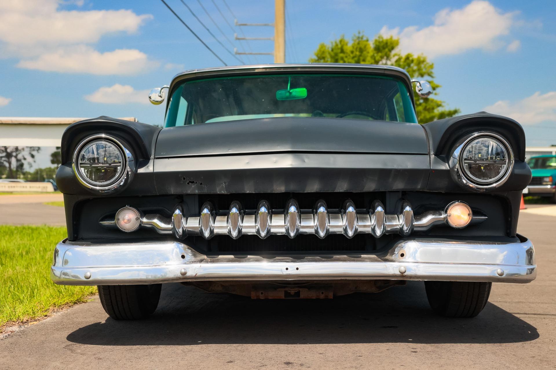 1957 Ford Fairlane 89