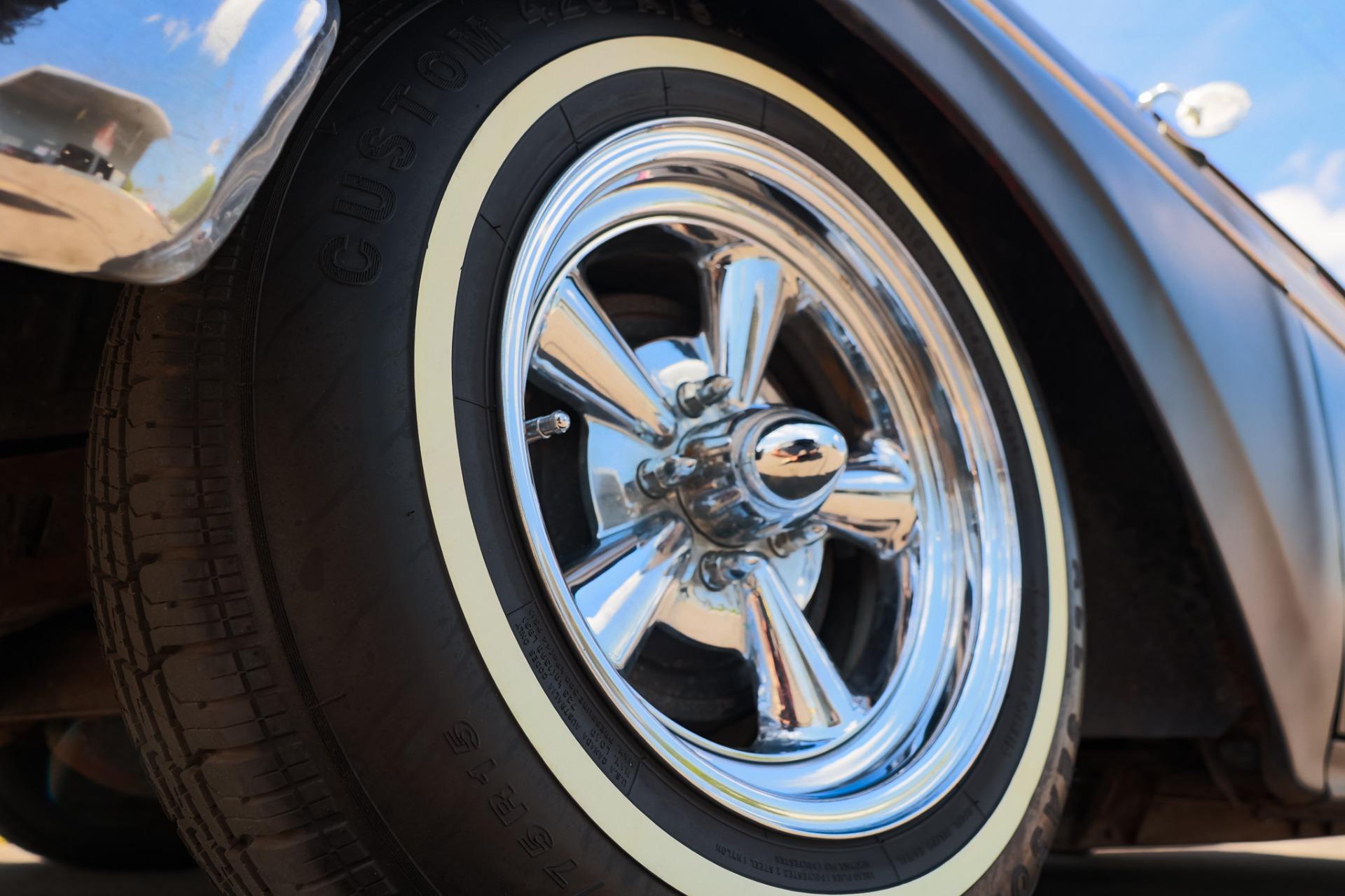1957 Ford Fairlane 82