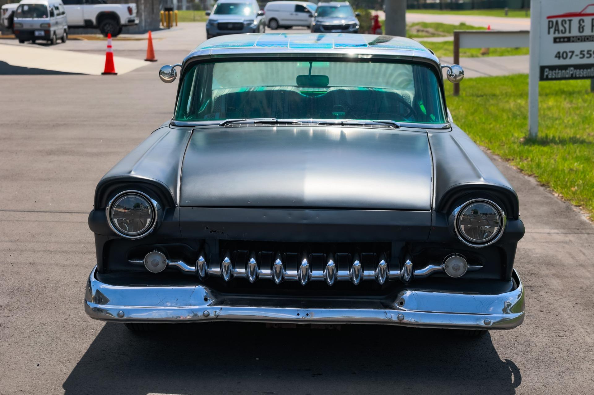 1957 Ford Fairlane 99
