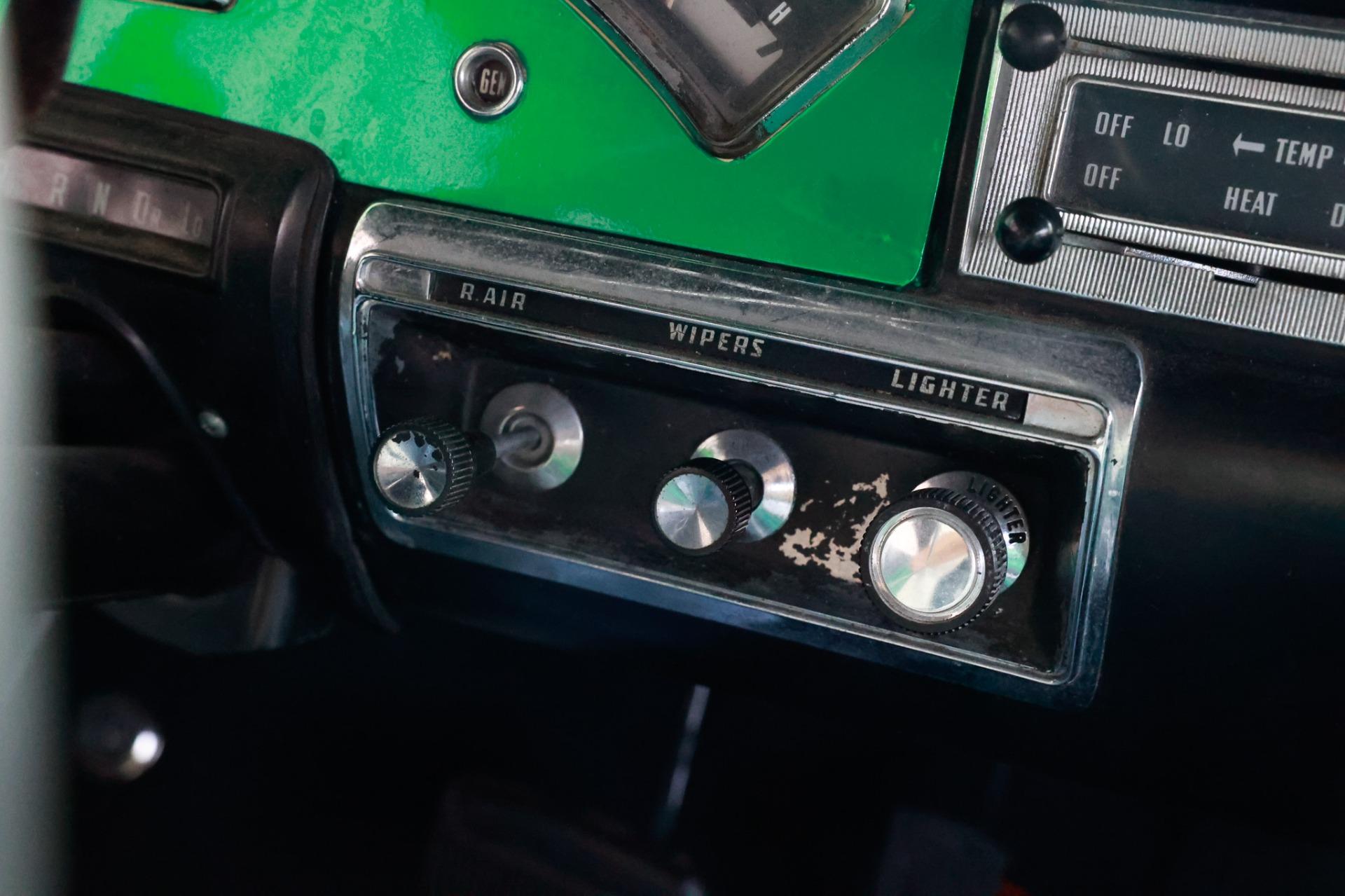 1957 Ford Fairlane 22