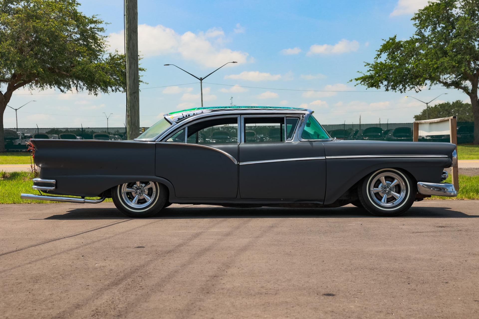 1957 Ford Fairlane 96