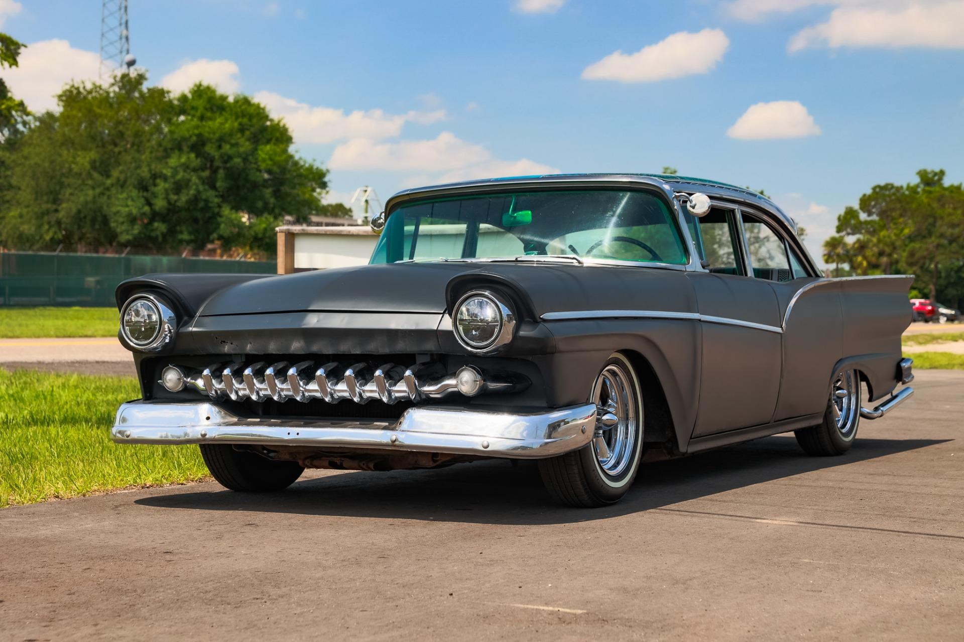 1957 Ford Fairlane 93