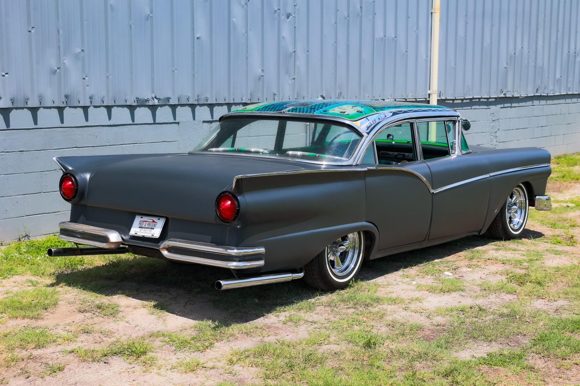 1957 Ford Fairlane 5