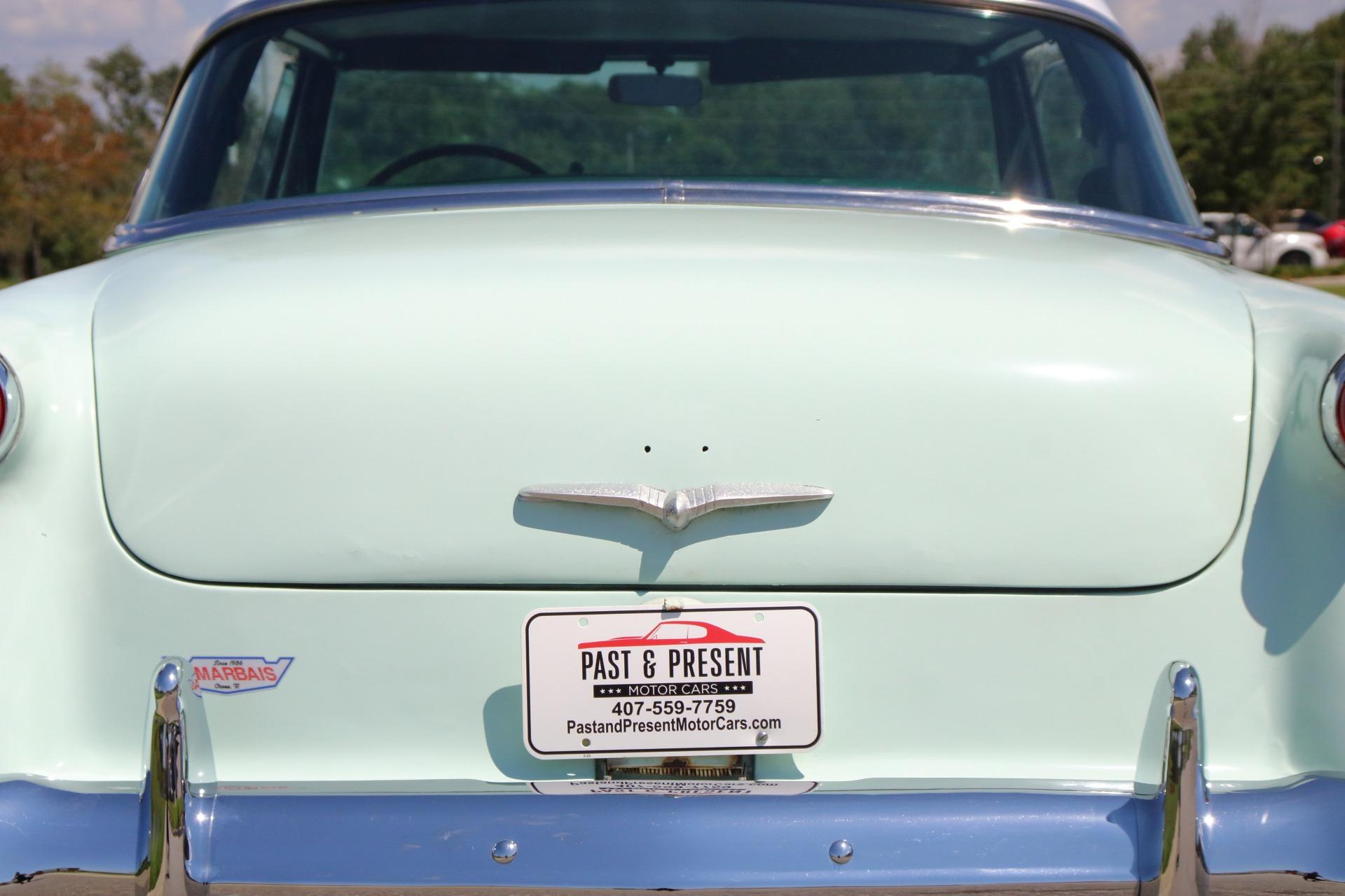 1953 Ford  Crestline 93