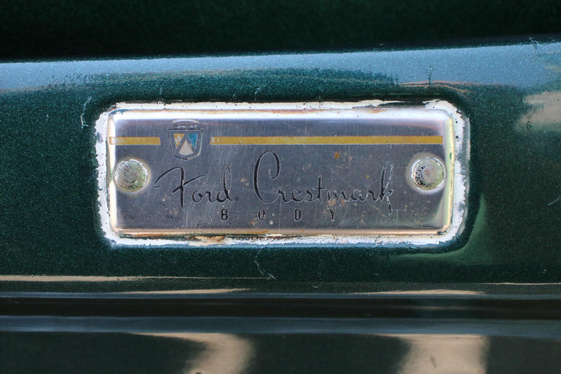 1953 Ford  Crestline 57