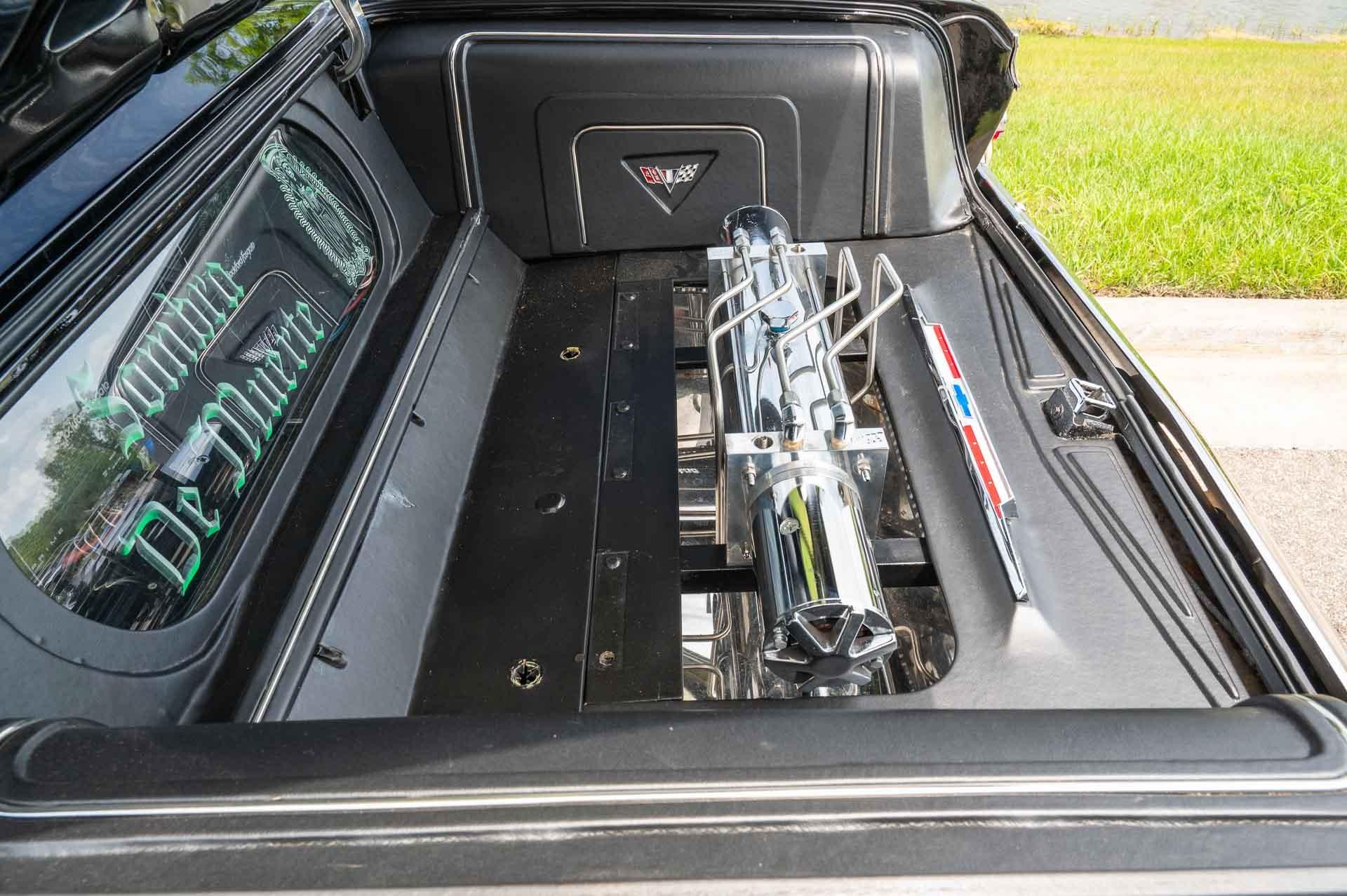 1964 Chevrolet Impala SS 77