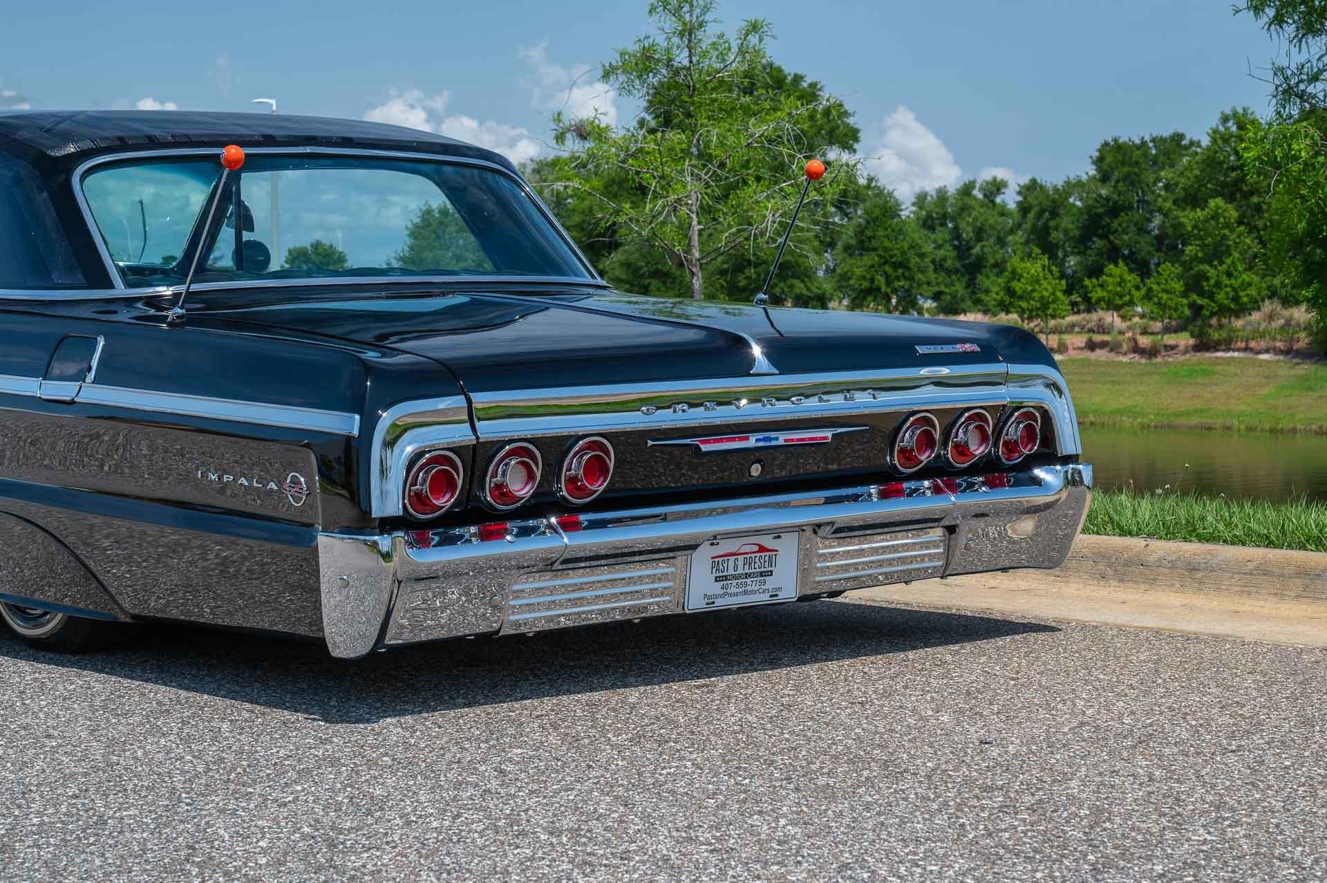 1964 Chevrolet Impala SS 20