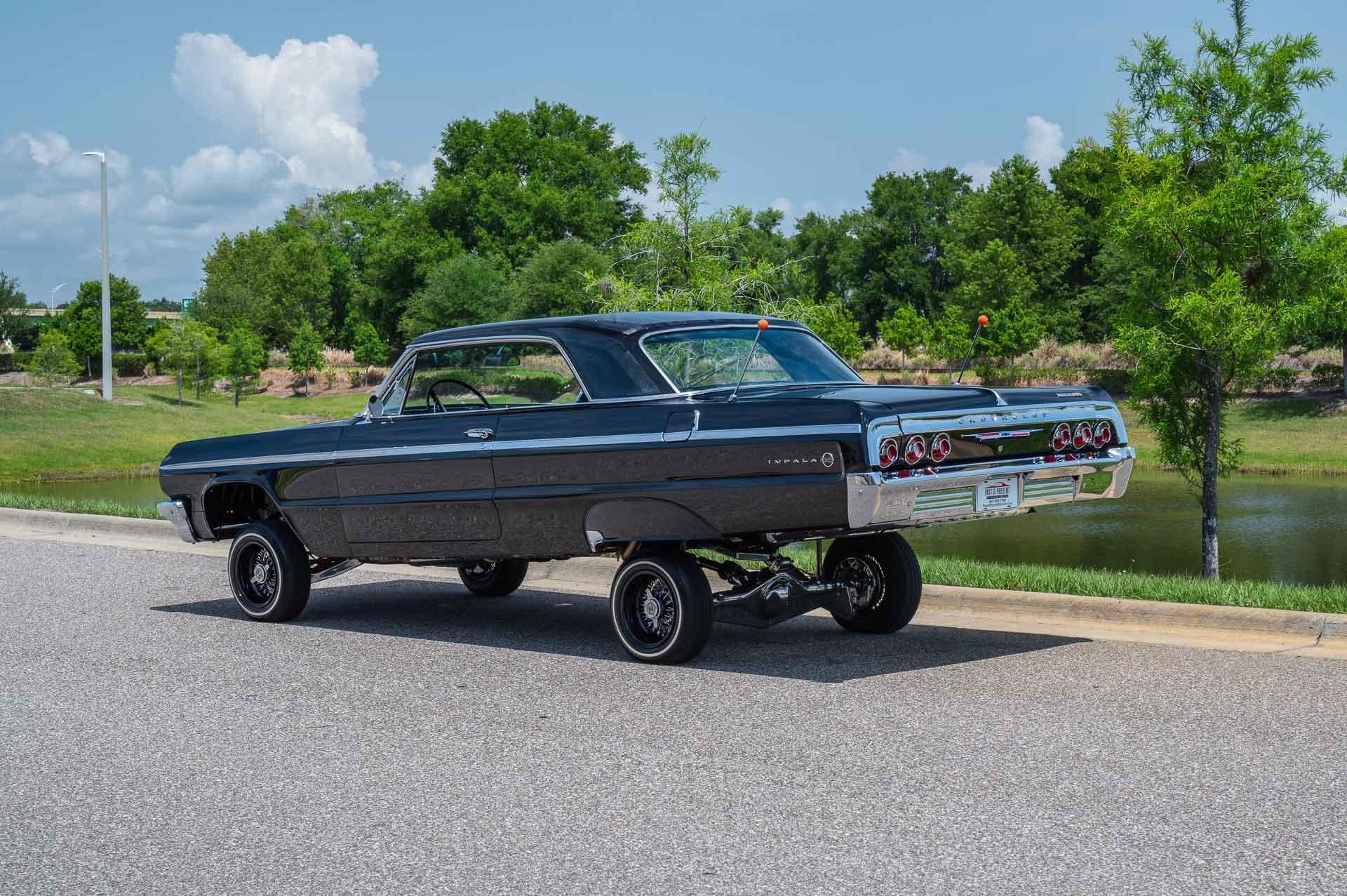 1964 Chevrolet Impala SS 41