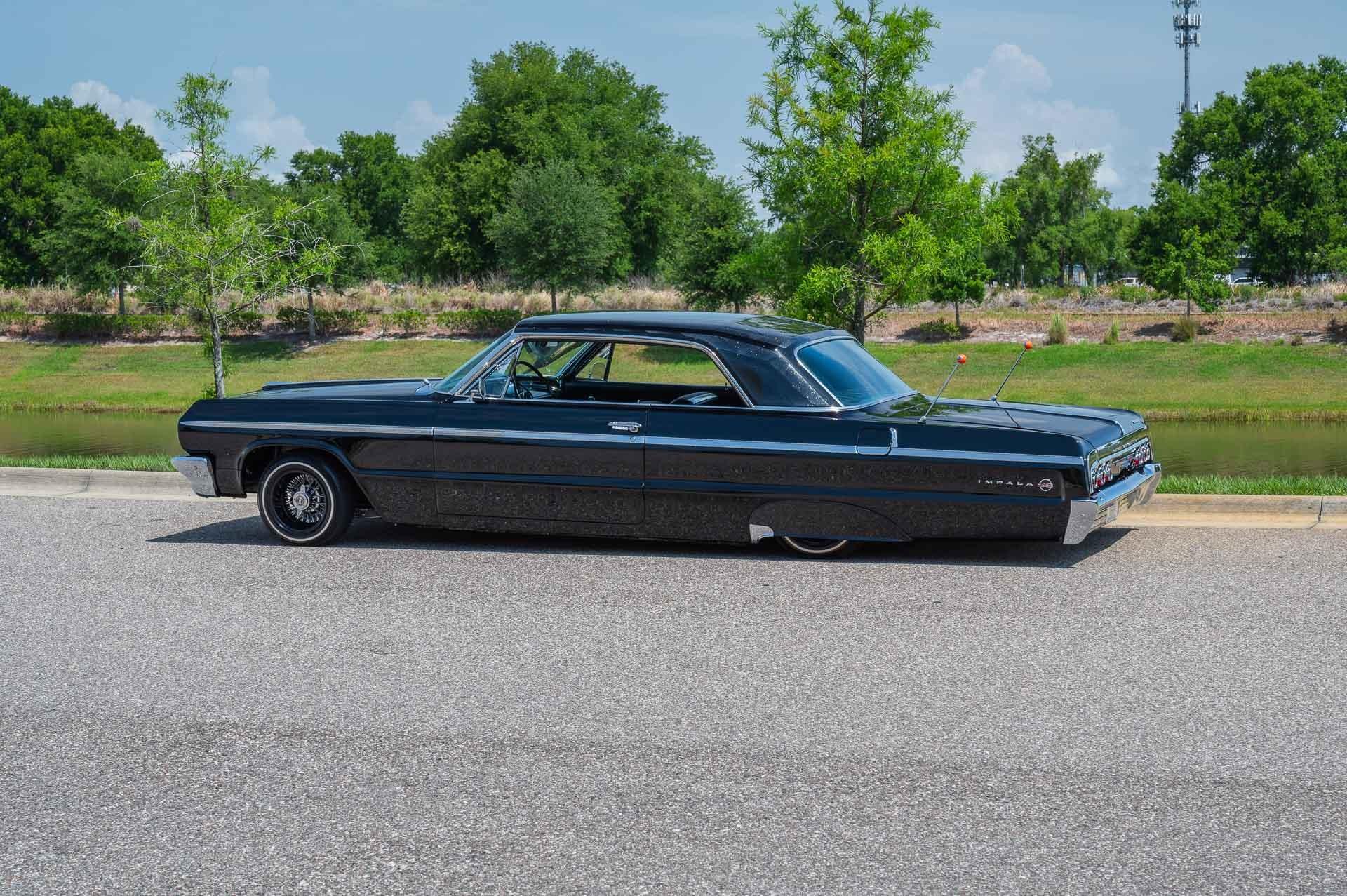 1964 Chevrolet Impala SS 17