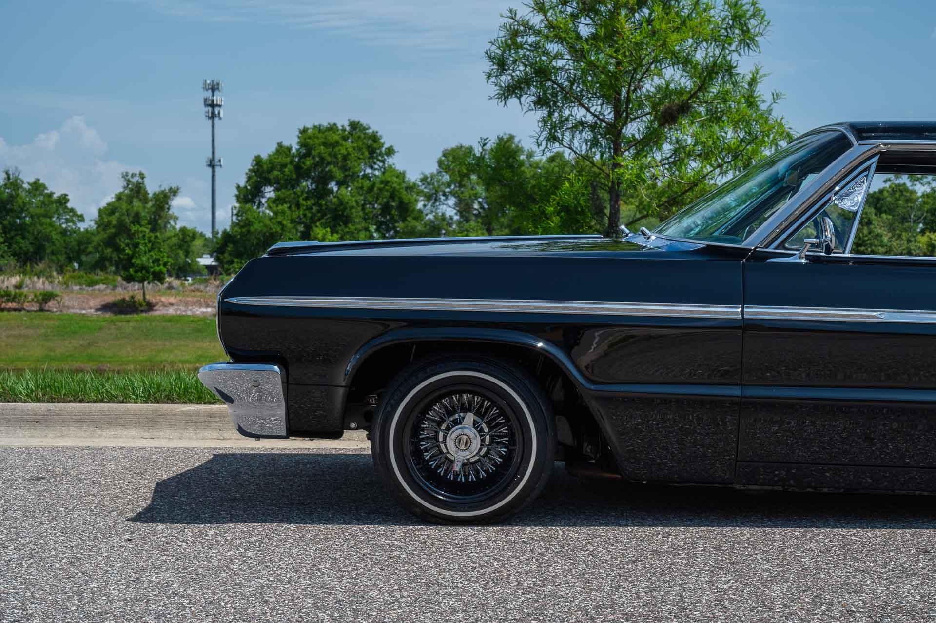 1964 Chevrolet Impala SS 23