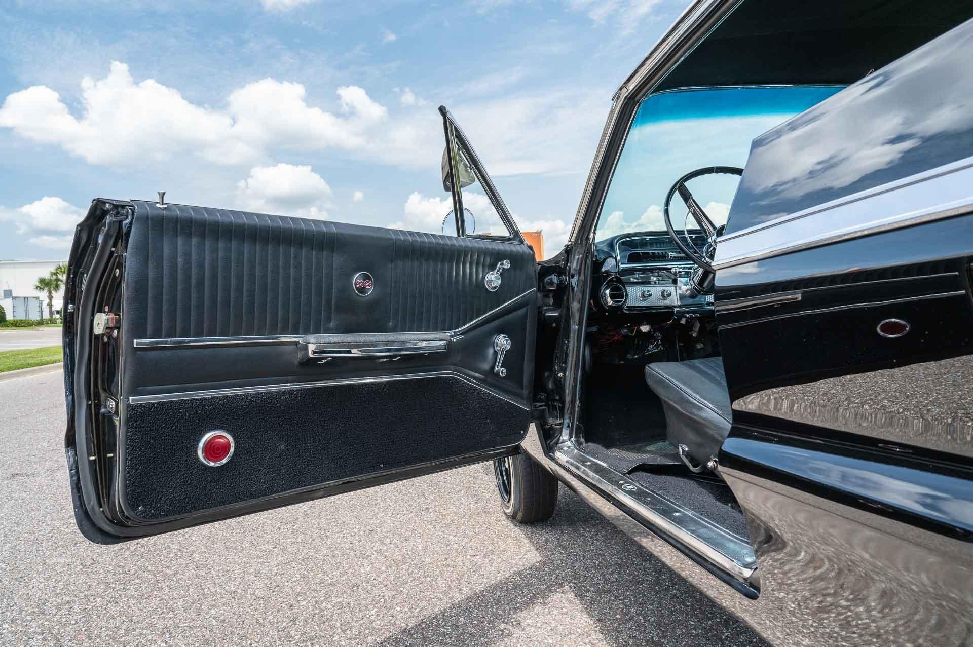 1964 Chevrolet Impala SS 46