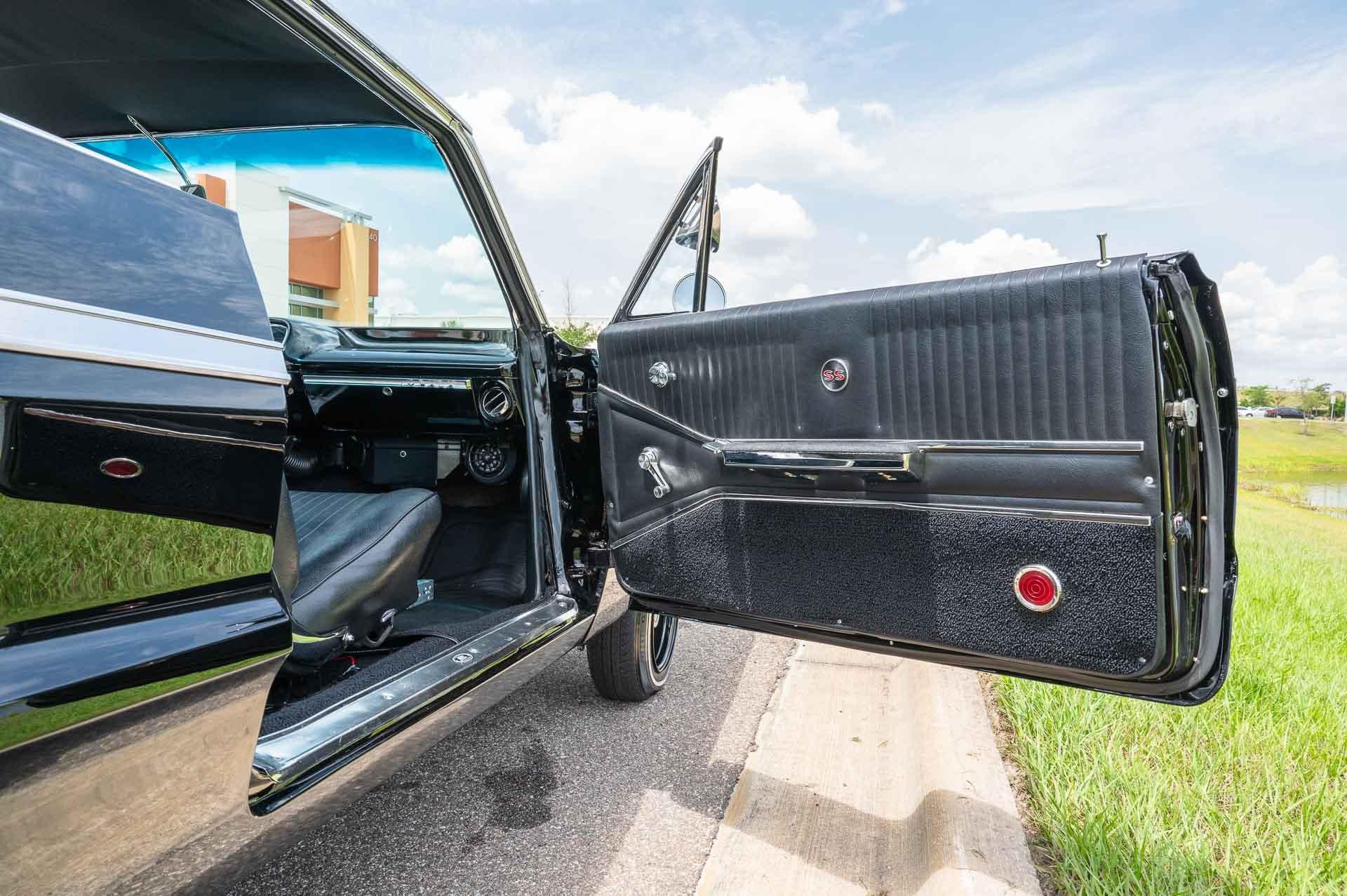 1964 Chevrolet Impala SS 52