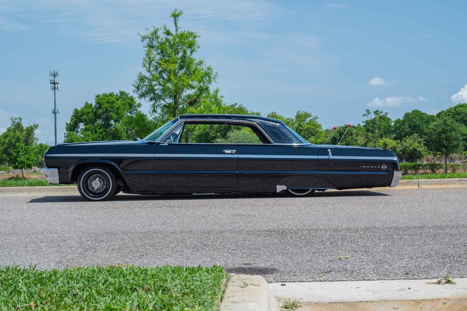 1964 Chevrolet Impala SS 16