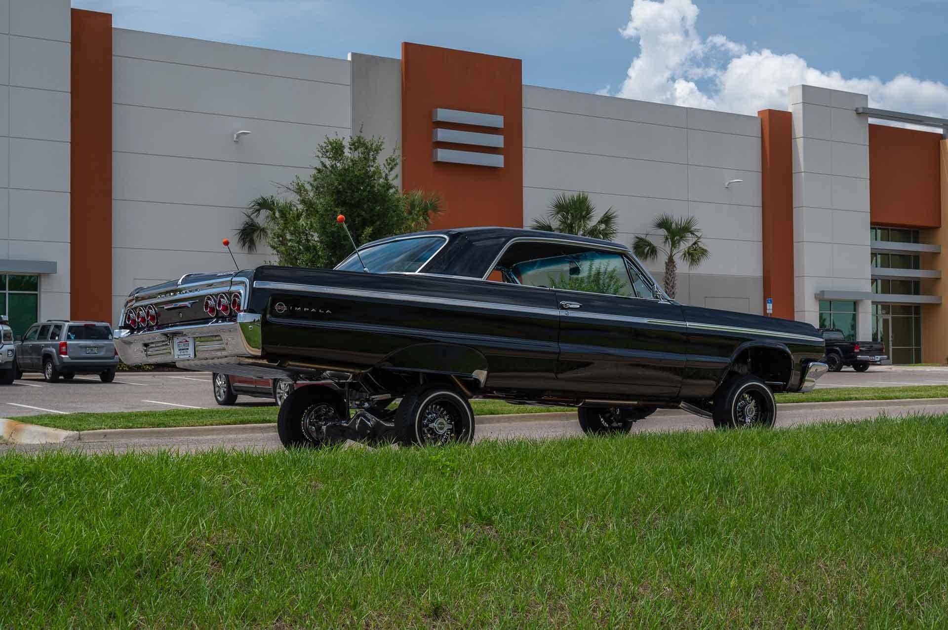 1964 Chevrolet Impala SS 44