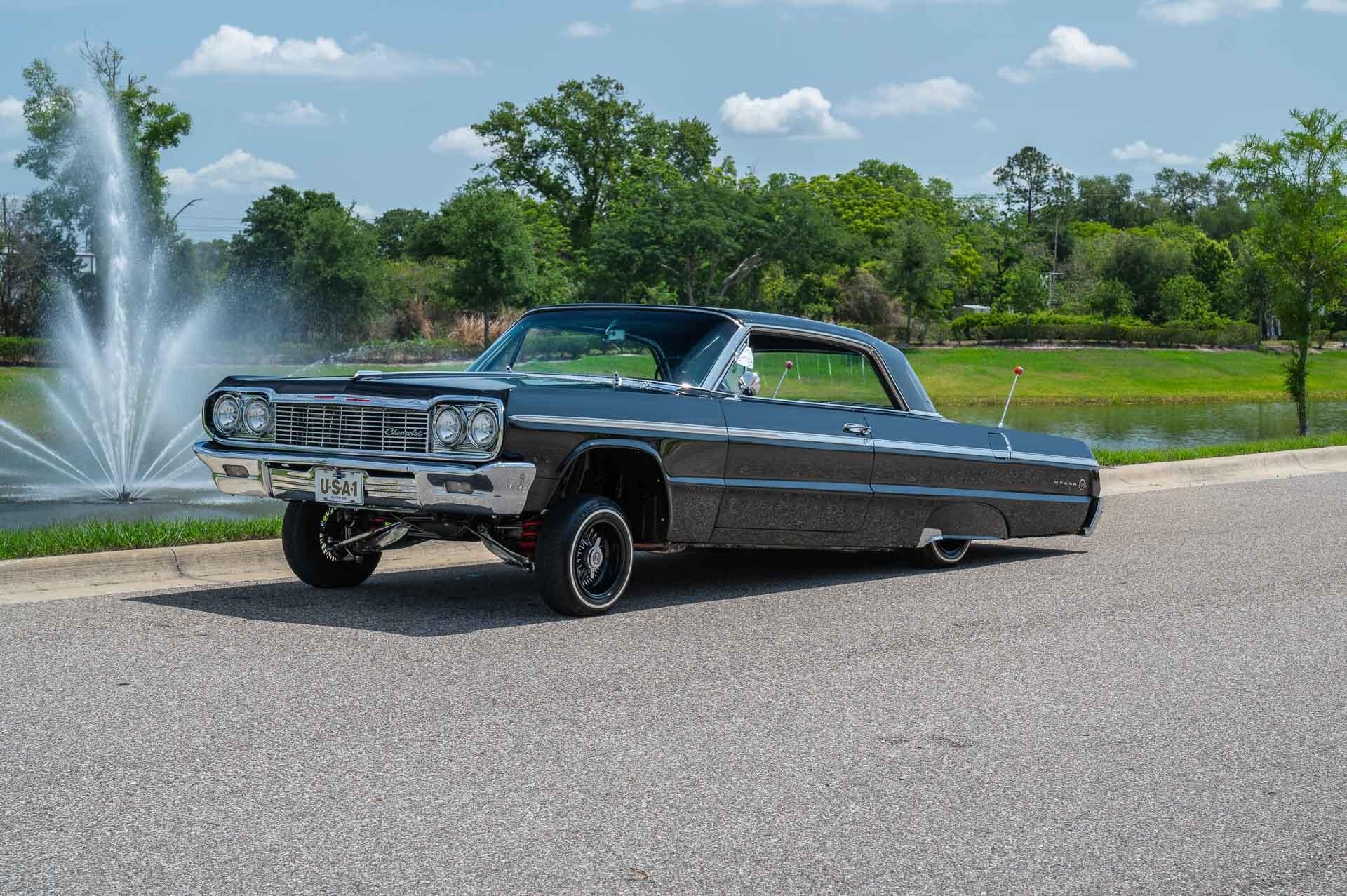 1964 Chevrolet Impala SS 36